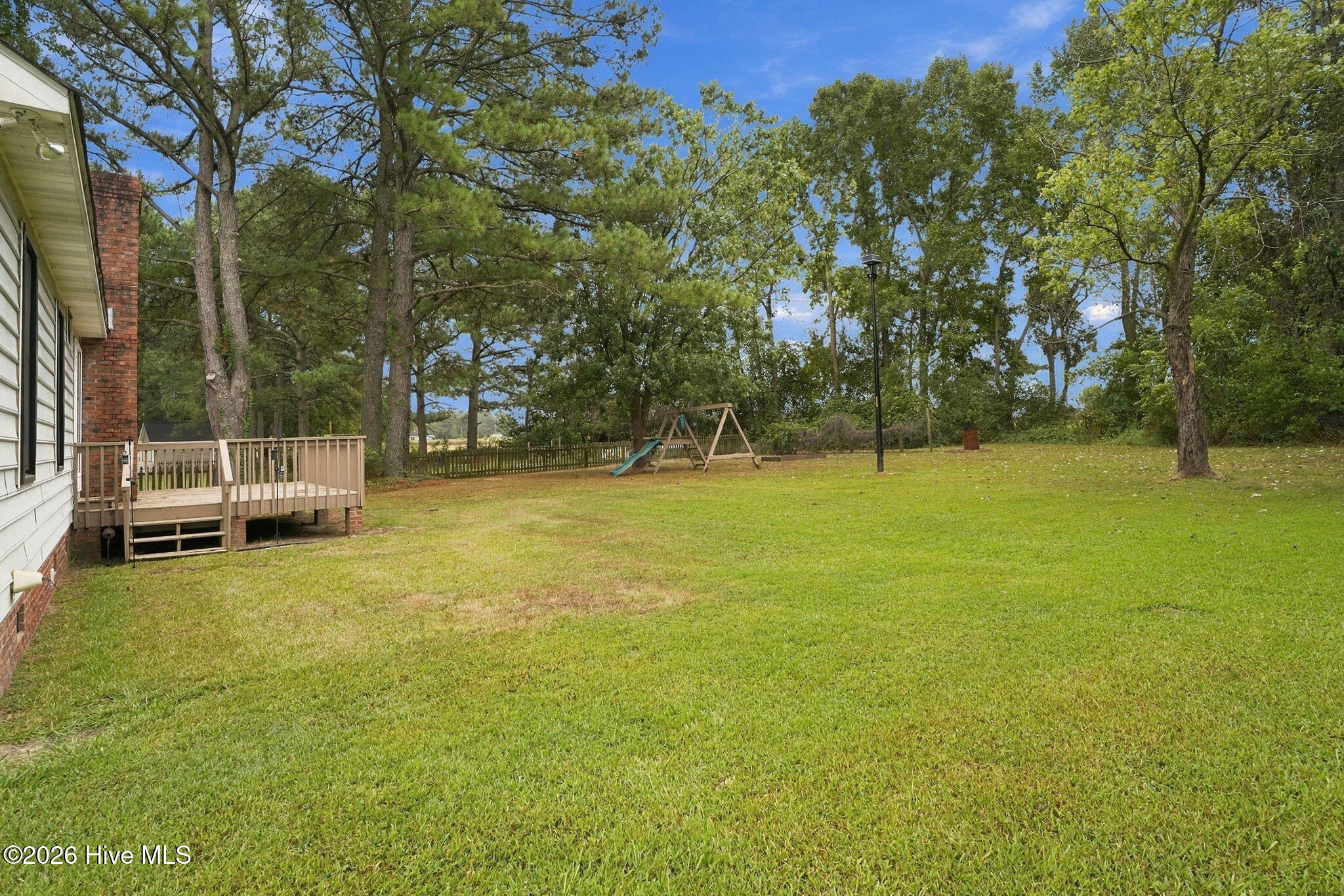203 W Raintree Lane Property Photo 8