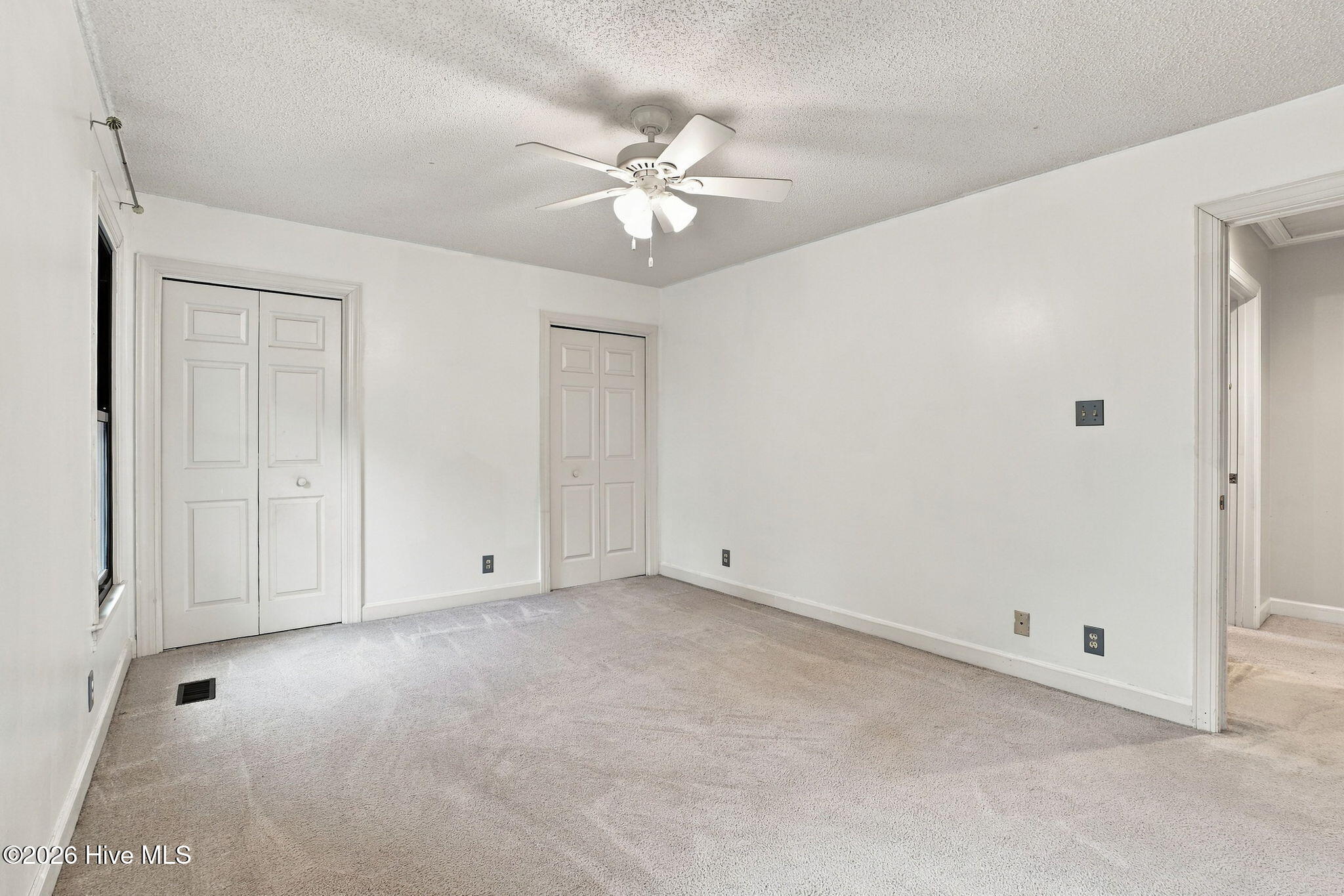 203 W Raintree Lane Property Photo 38