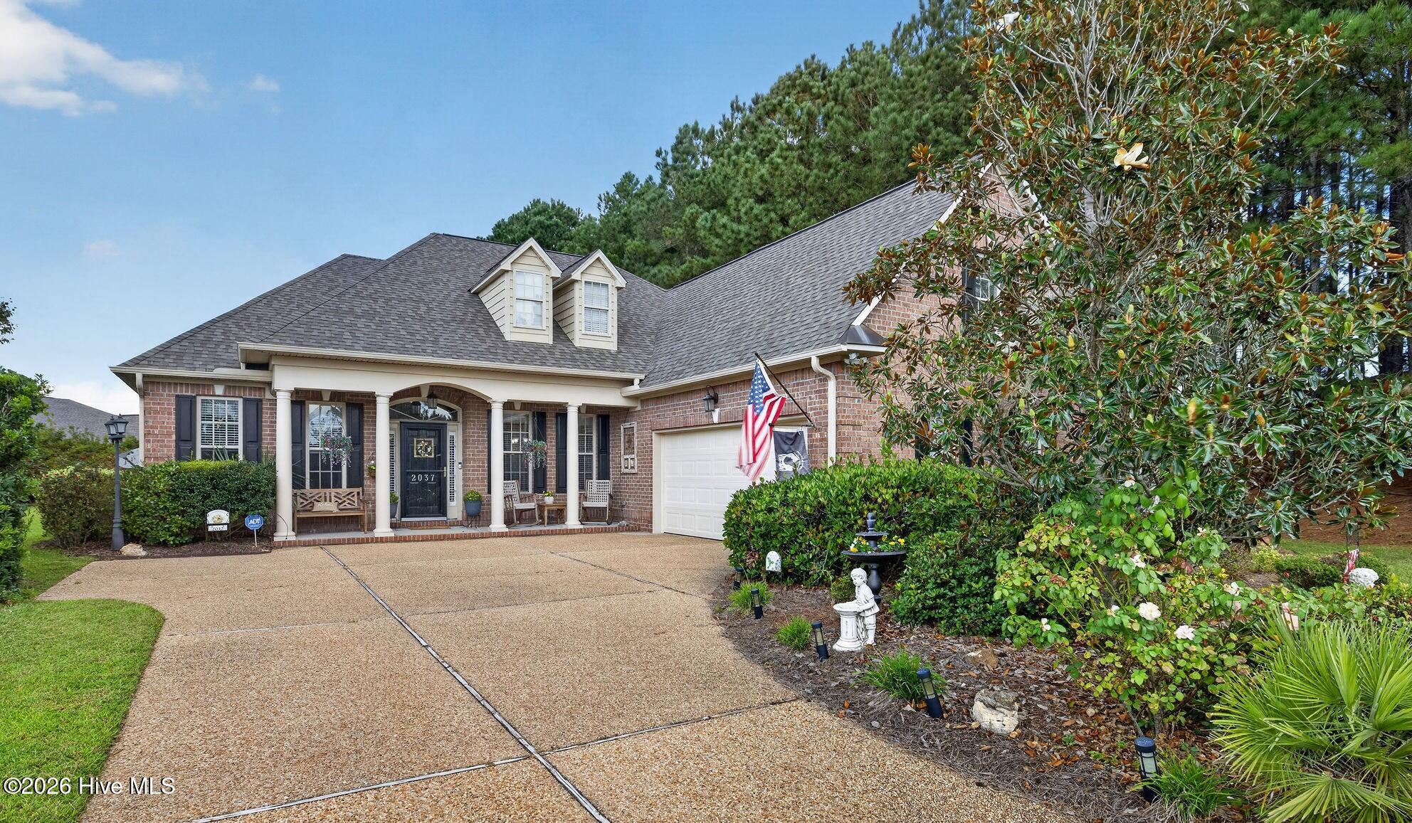 2037 Fanning Court Property Photo 1