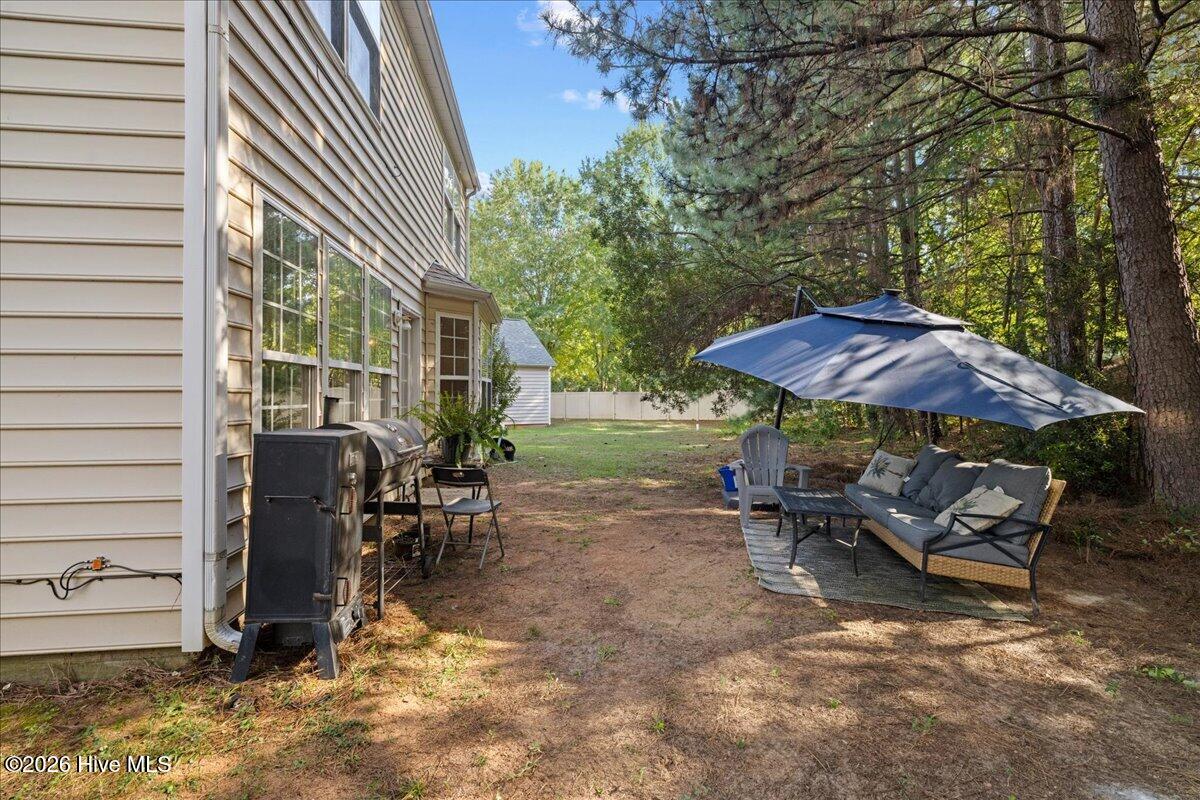 8203 Shadow Stone Court Property Photo 18