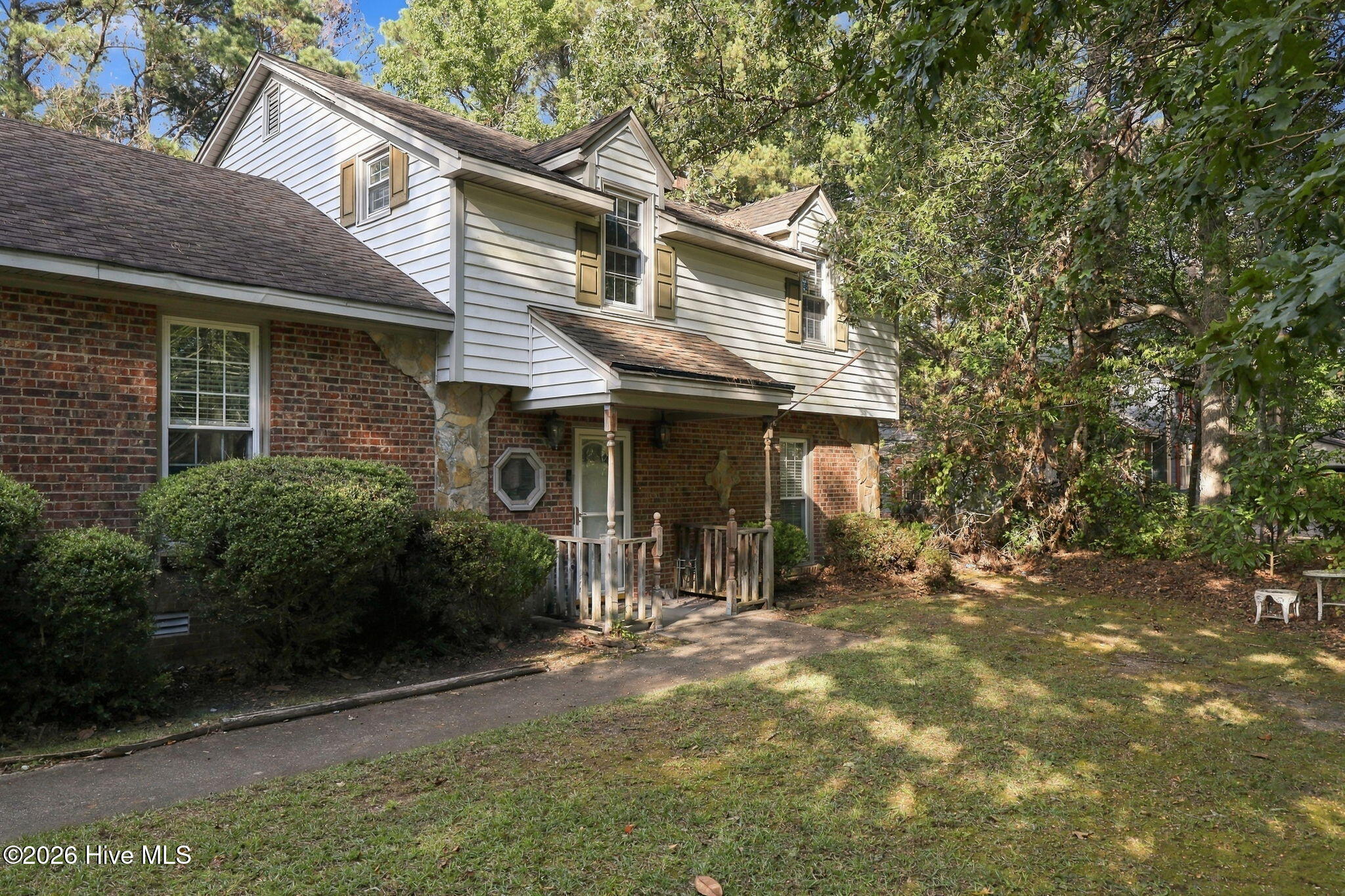507 Eleanor Street Property Photo 2