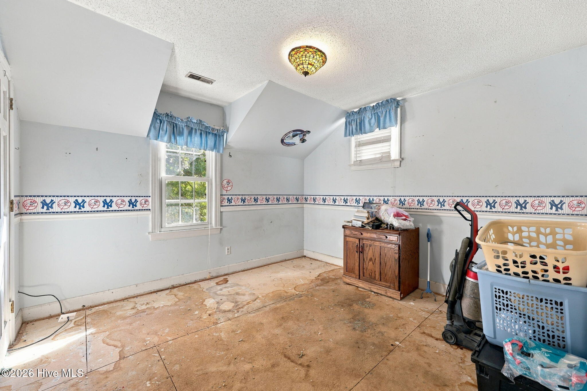 507 Eleanor Street Property Photo 23