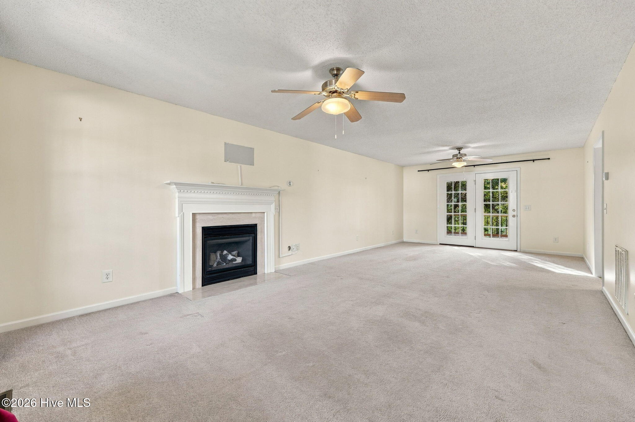 120 Green Links Drive Property Photo 14