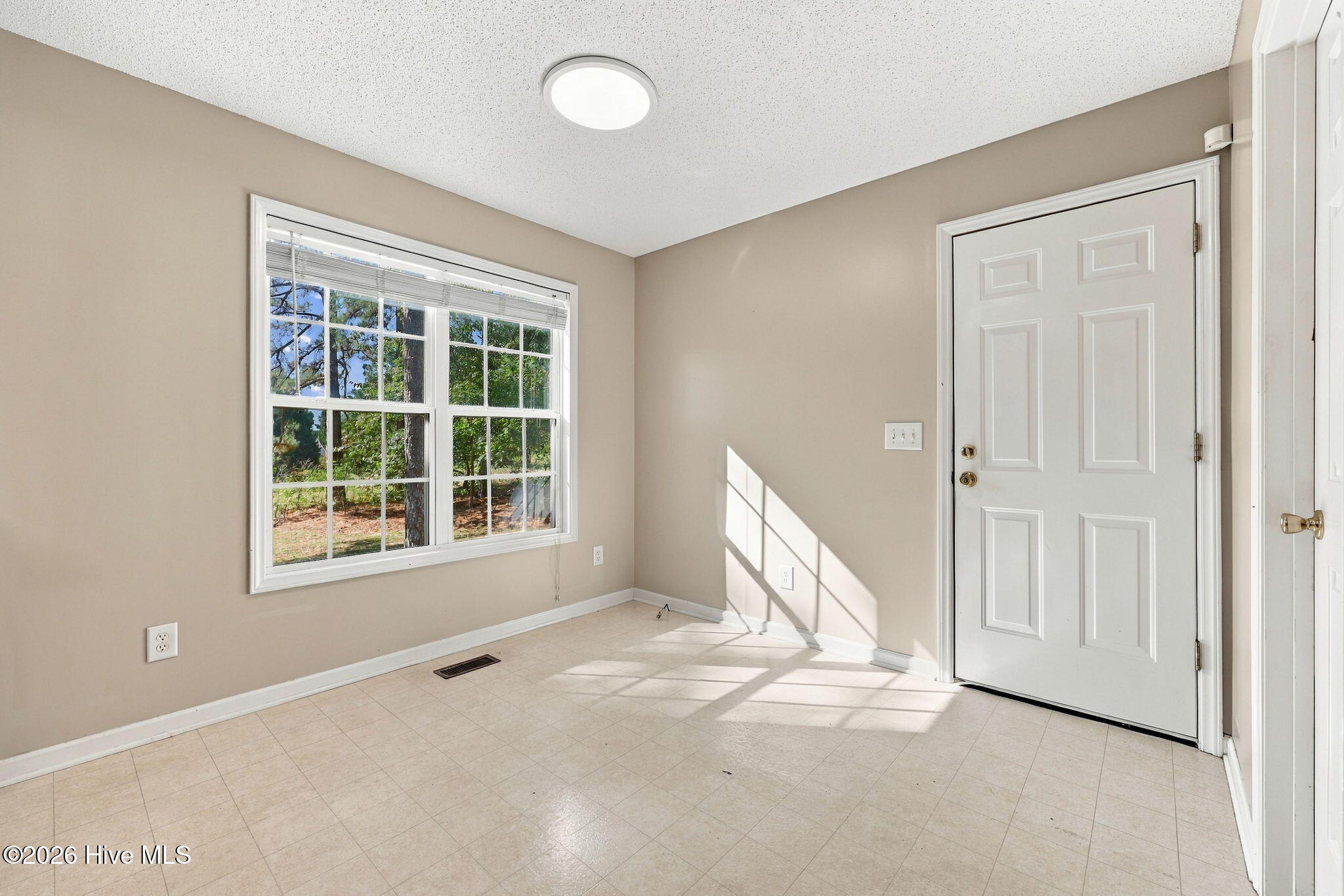120 Green Links Drive Property Photo 40