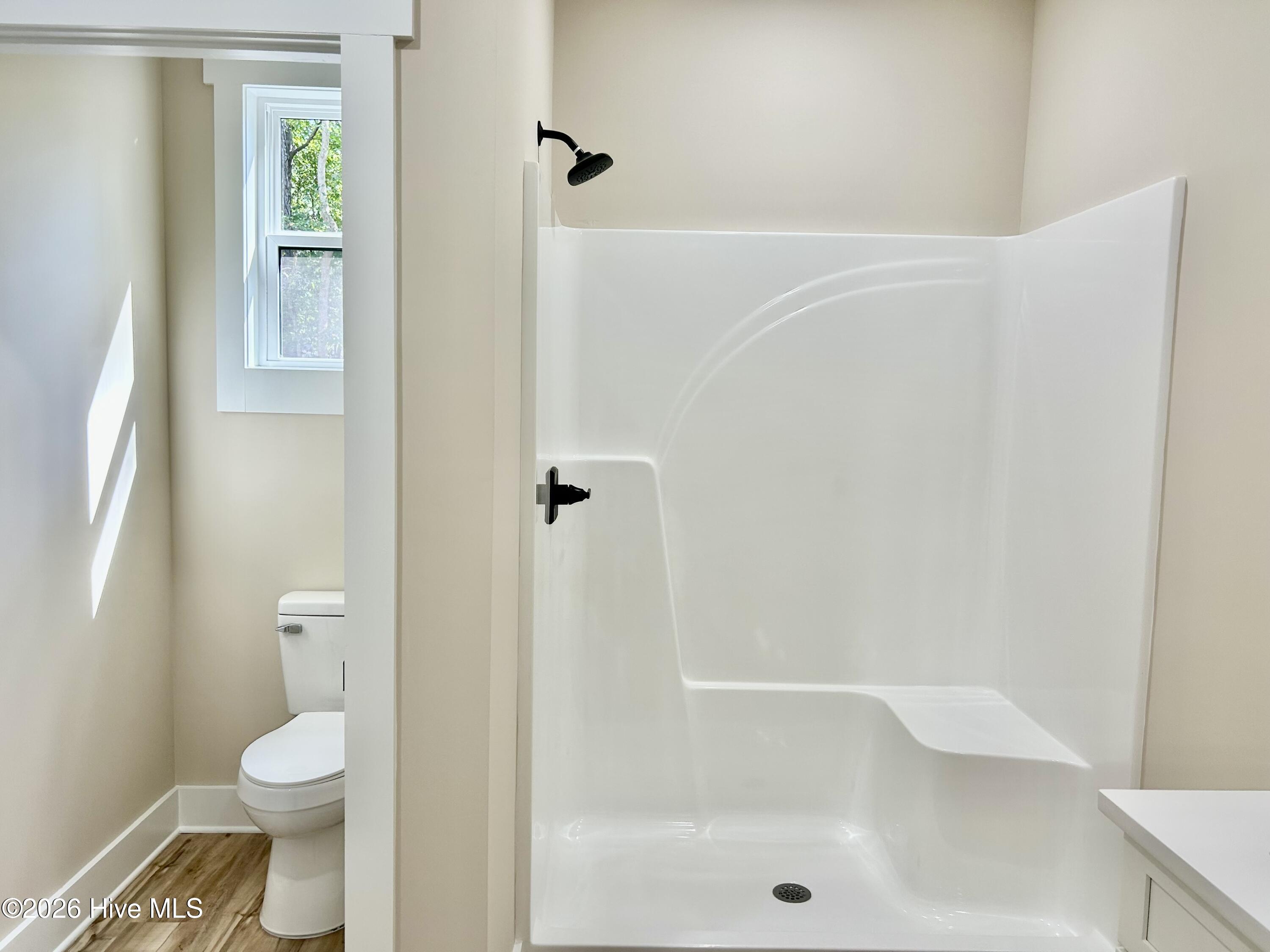 1007 Heather Lane Property Photo 11