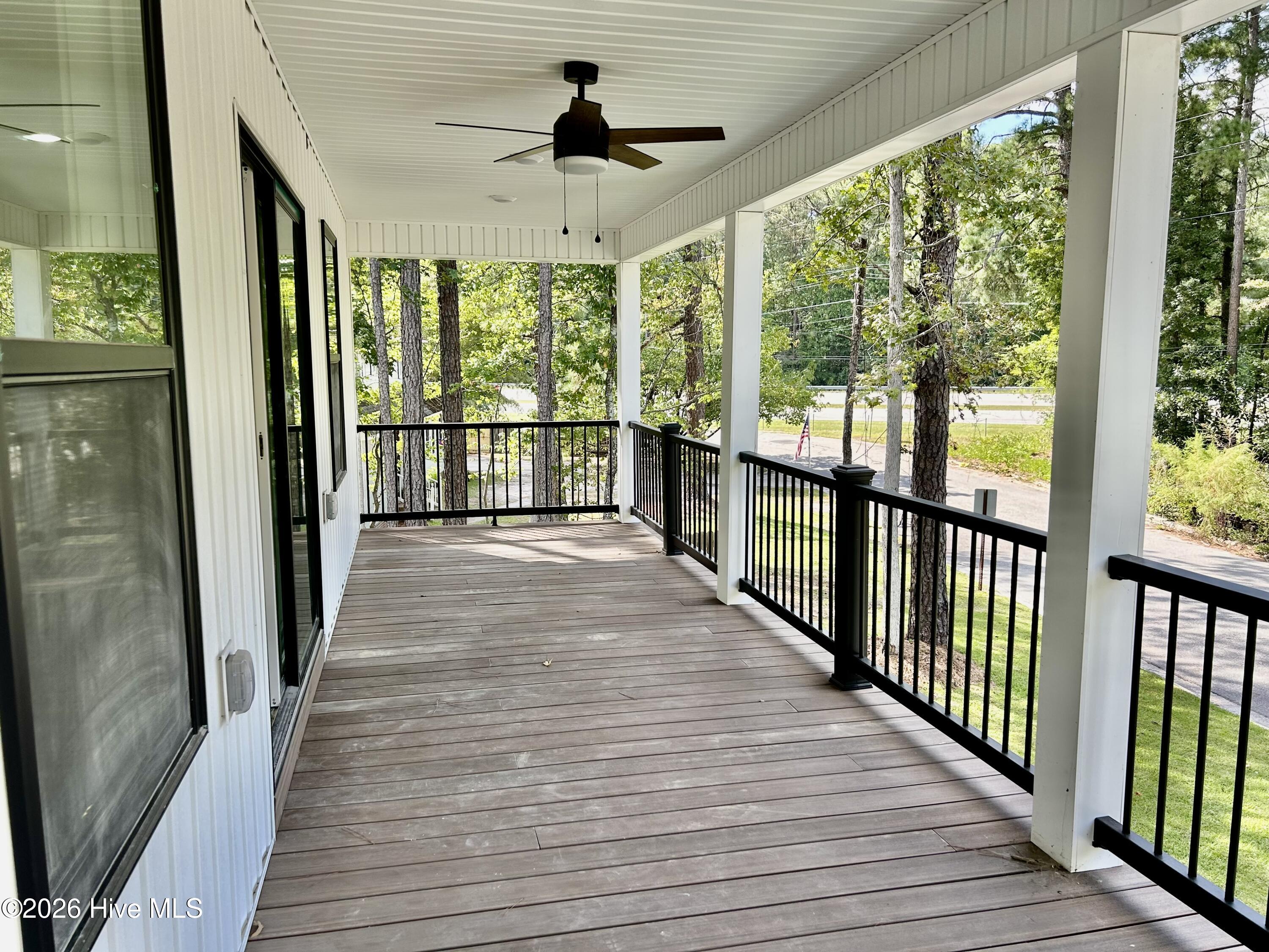 1007 Heather Lane Property Photo 15
