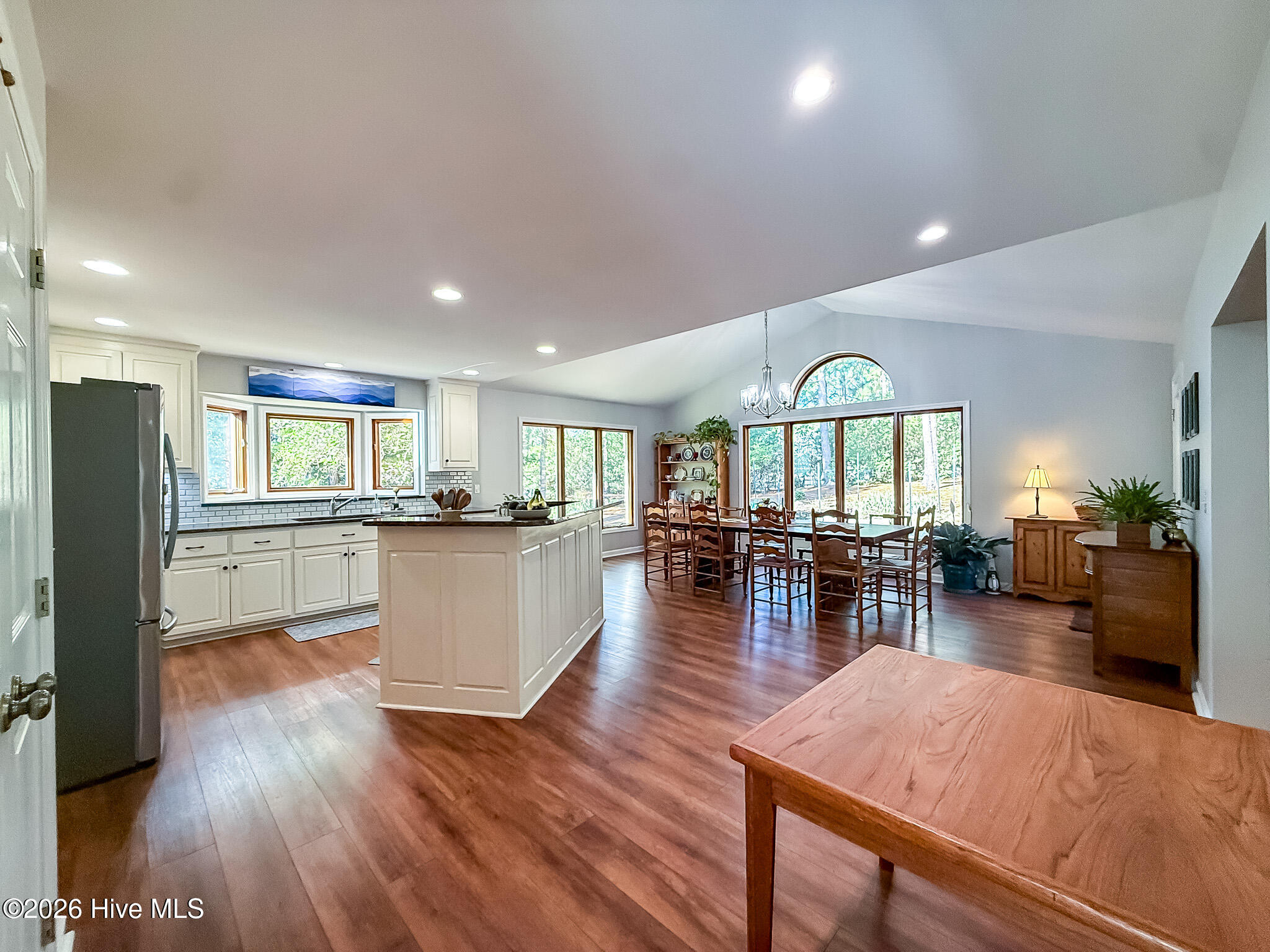186 James Drive Property Photo 31