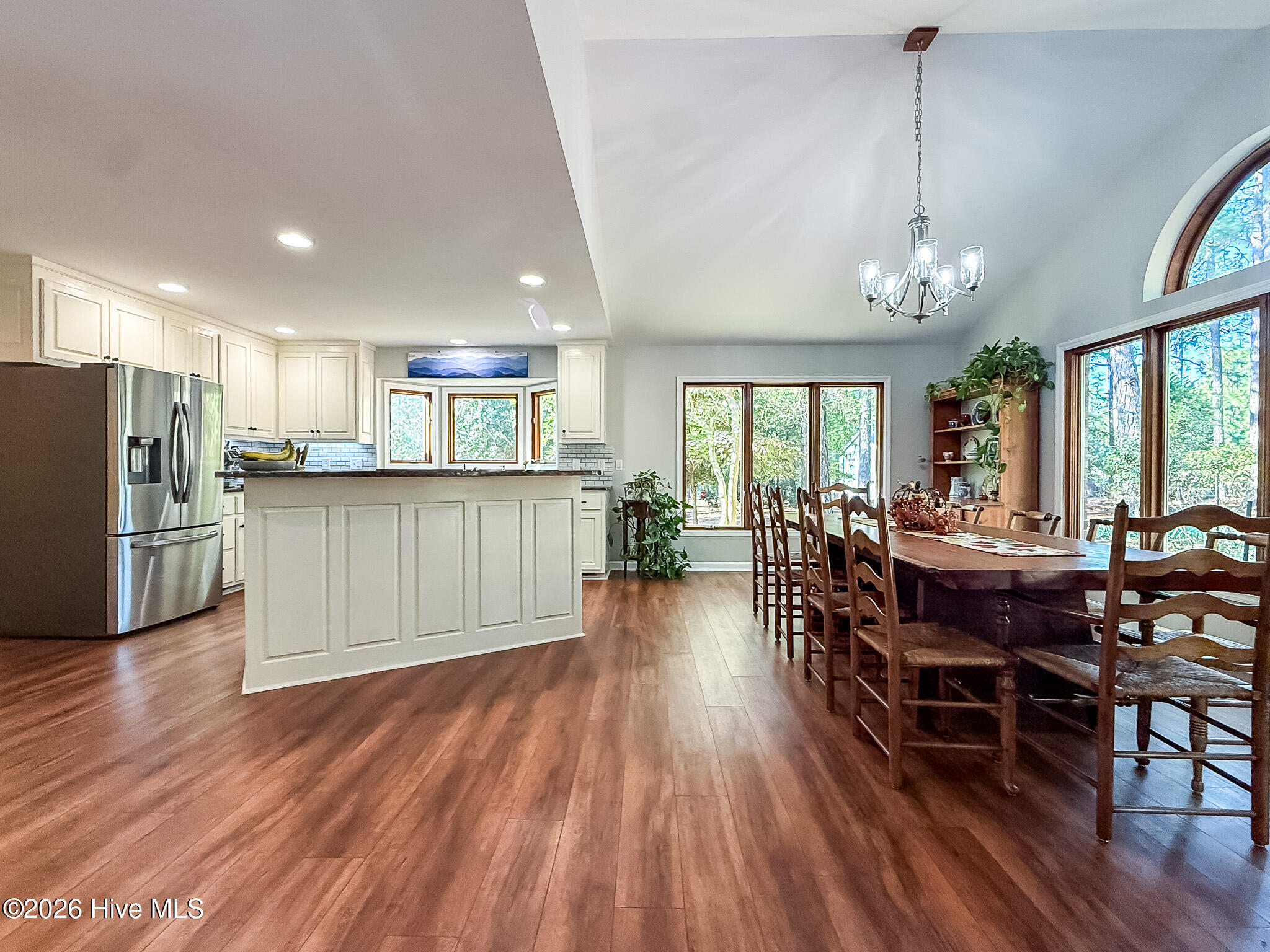 186 James Drive Property Photo 32