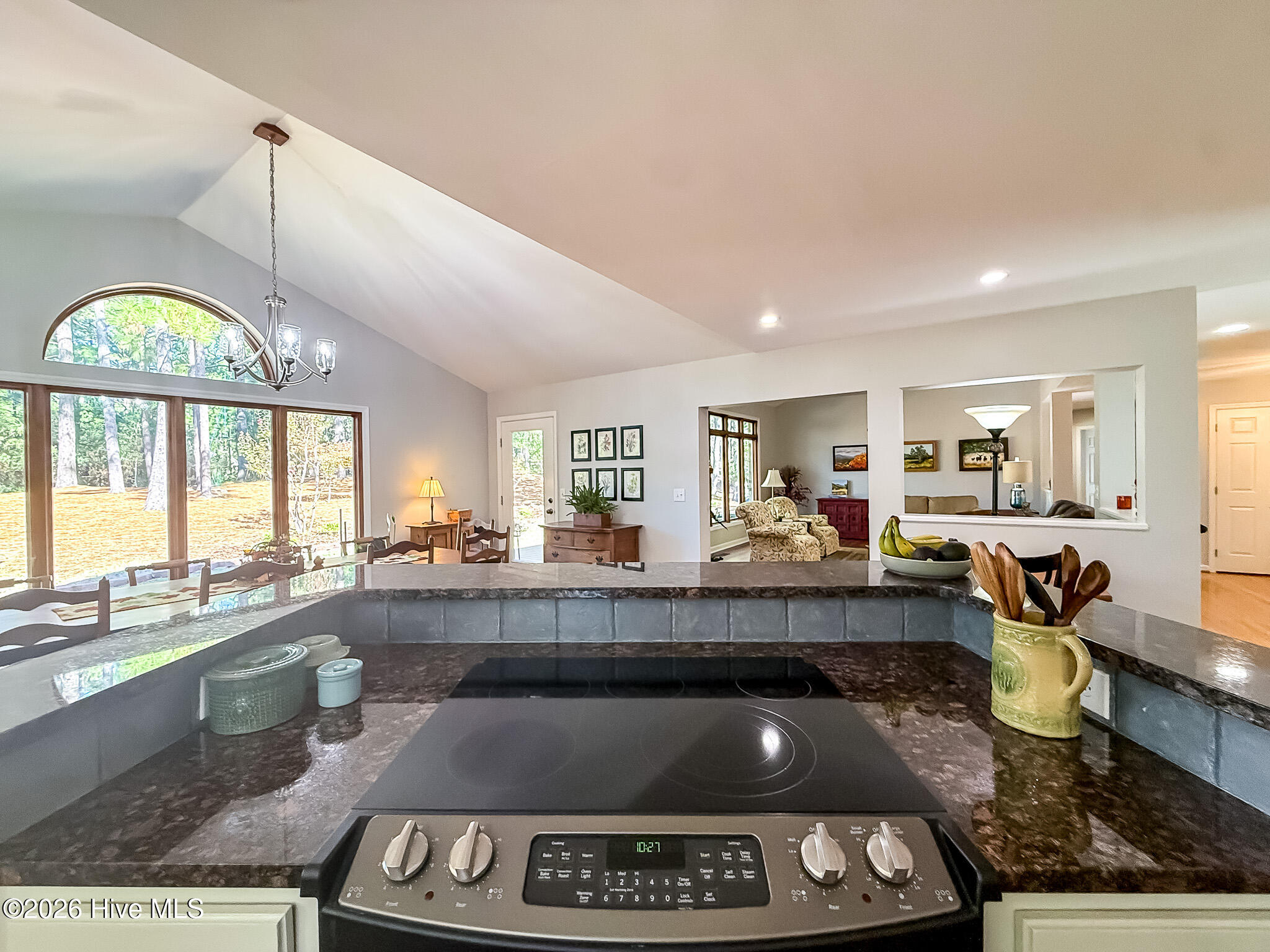 186 James Drive Property Photo 37