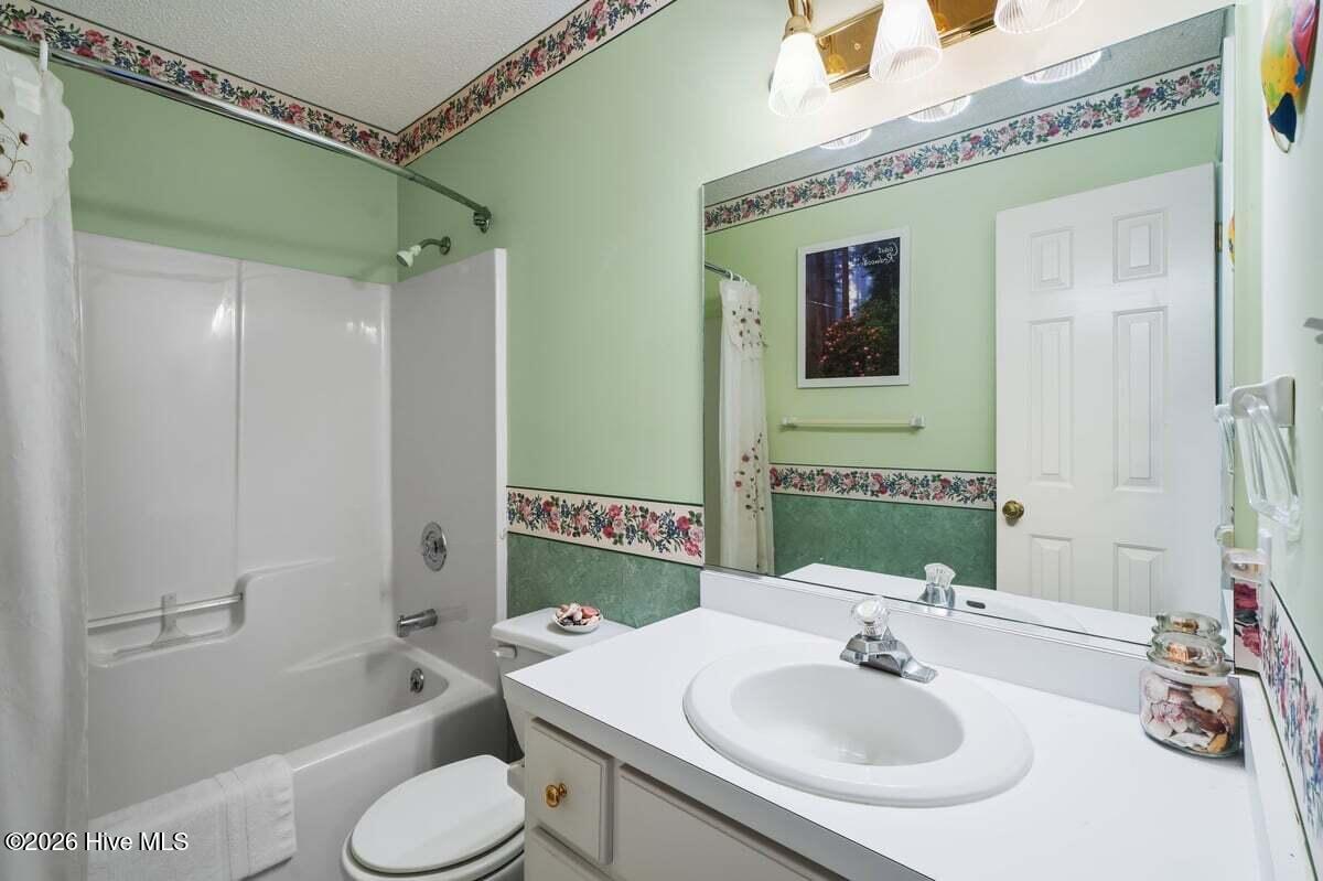 117 Clay Brook Drive Property Photo 27