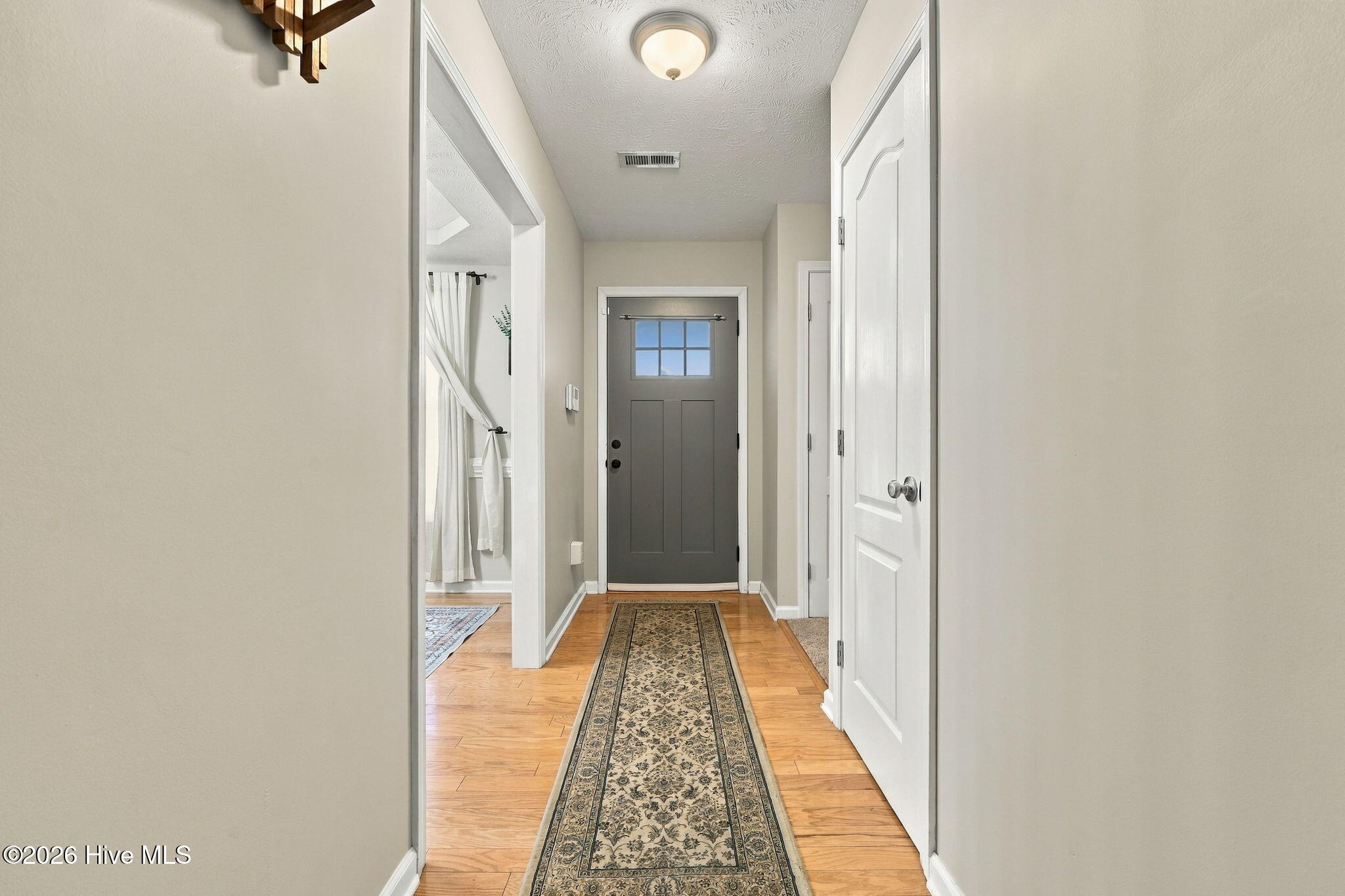 48 Boulder Drive Property Photo 6