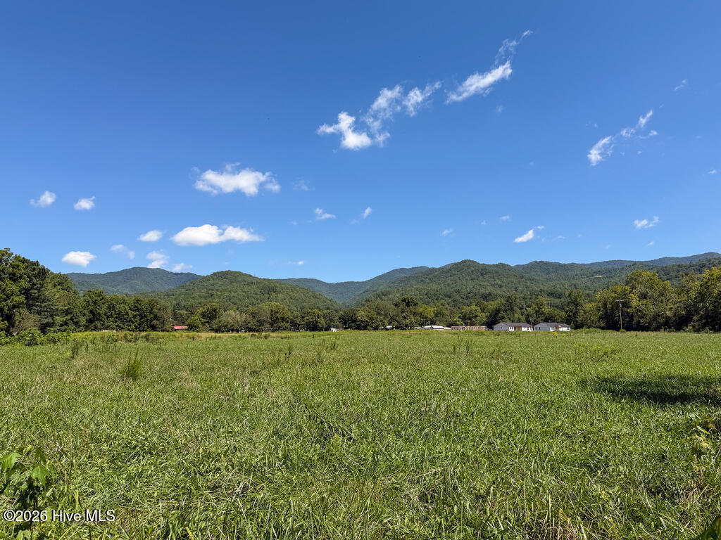 414 Old Robbinsville Road Property Photo 2