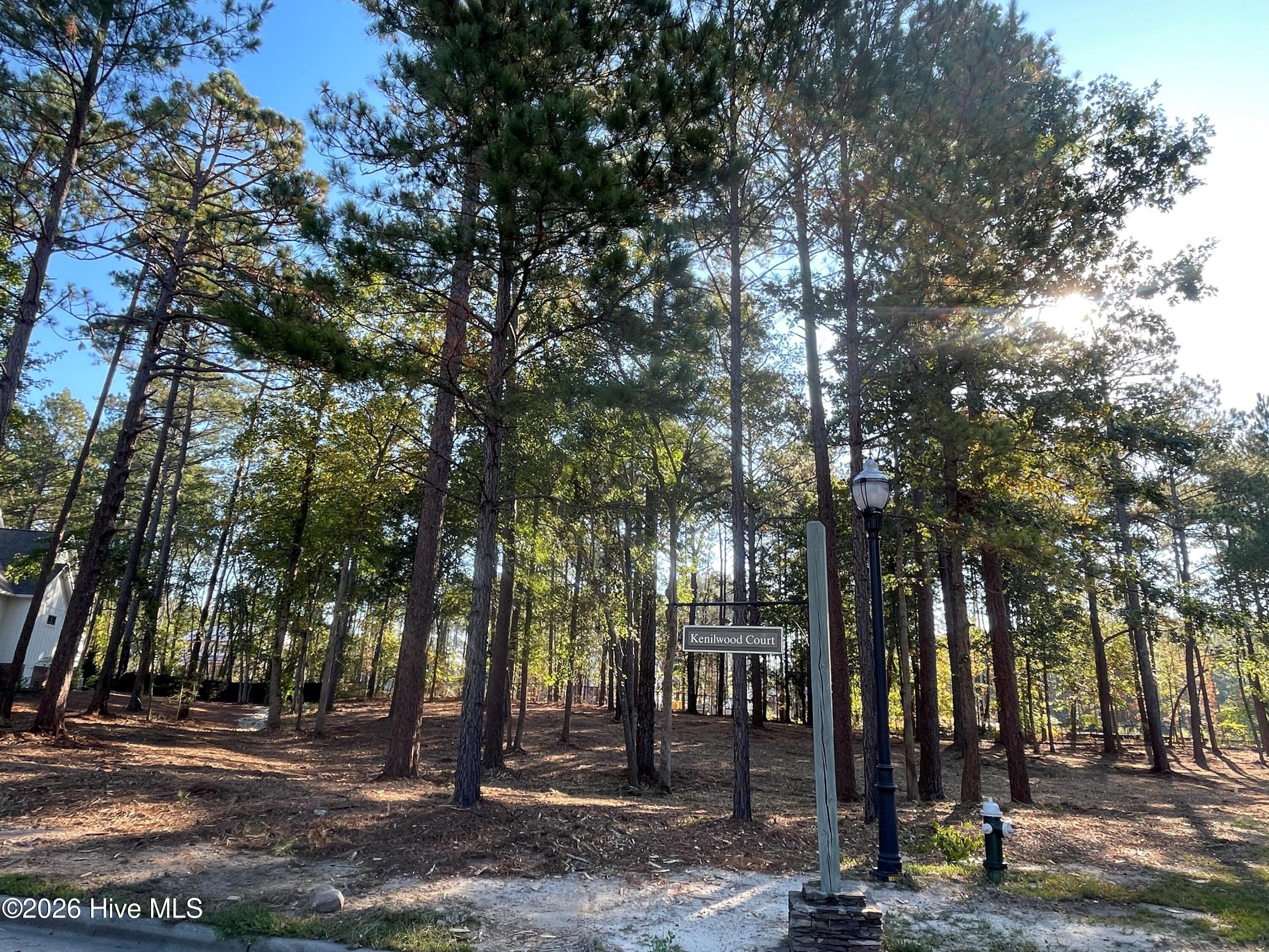 1 1433 Kenilwood Court Property Photo 1