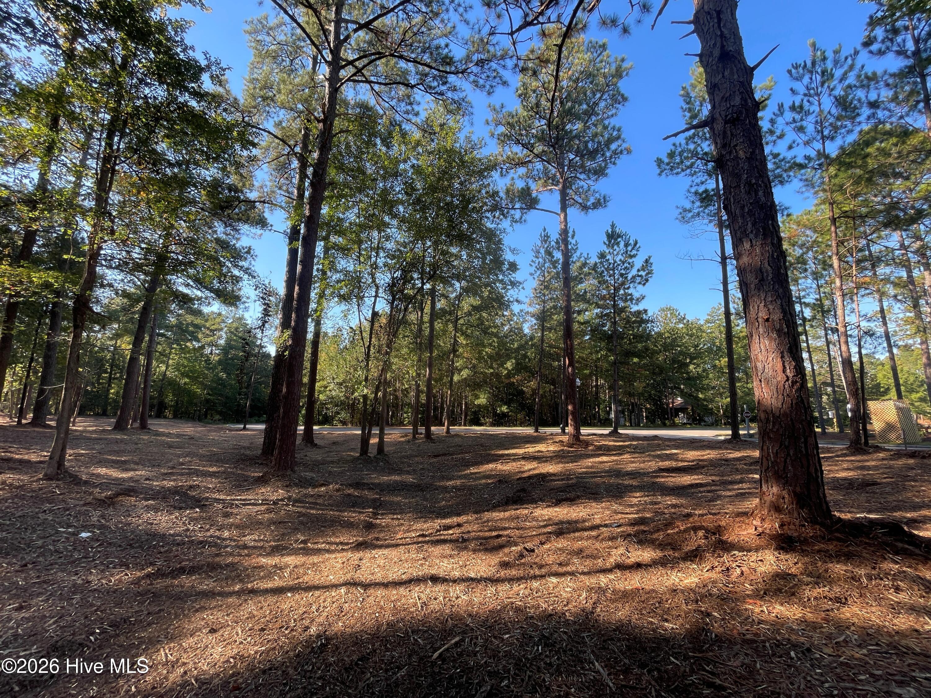 1 1433 Kenilwood Court Property Photo 3