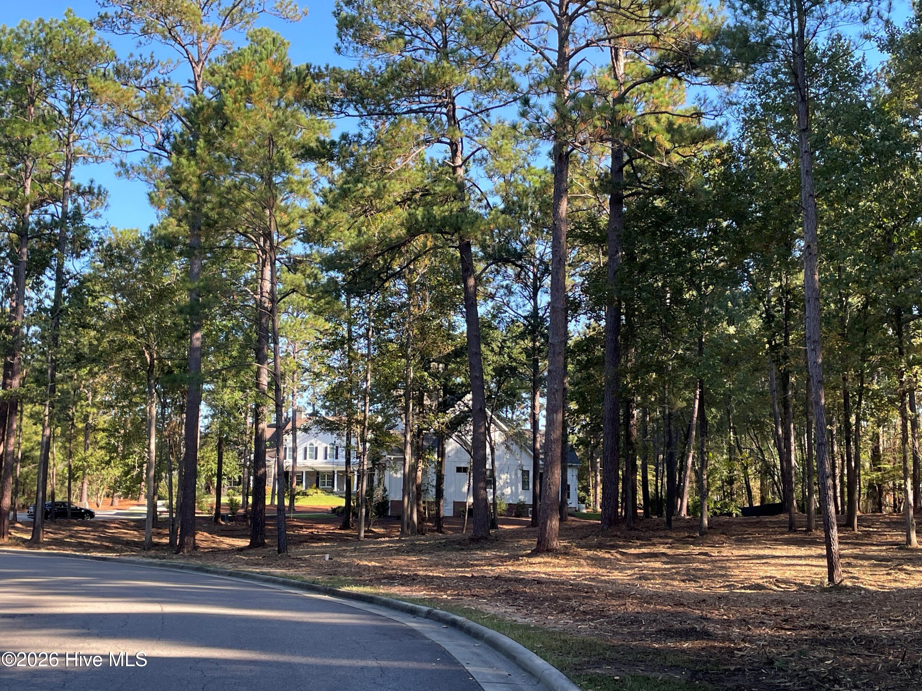 1 1433 Kenilwood Court Property Photo 4