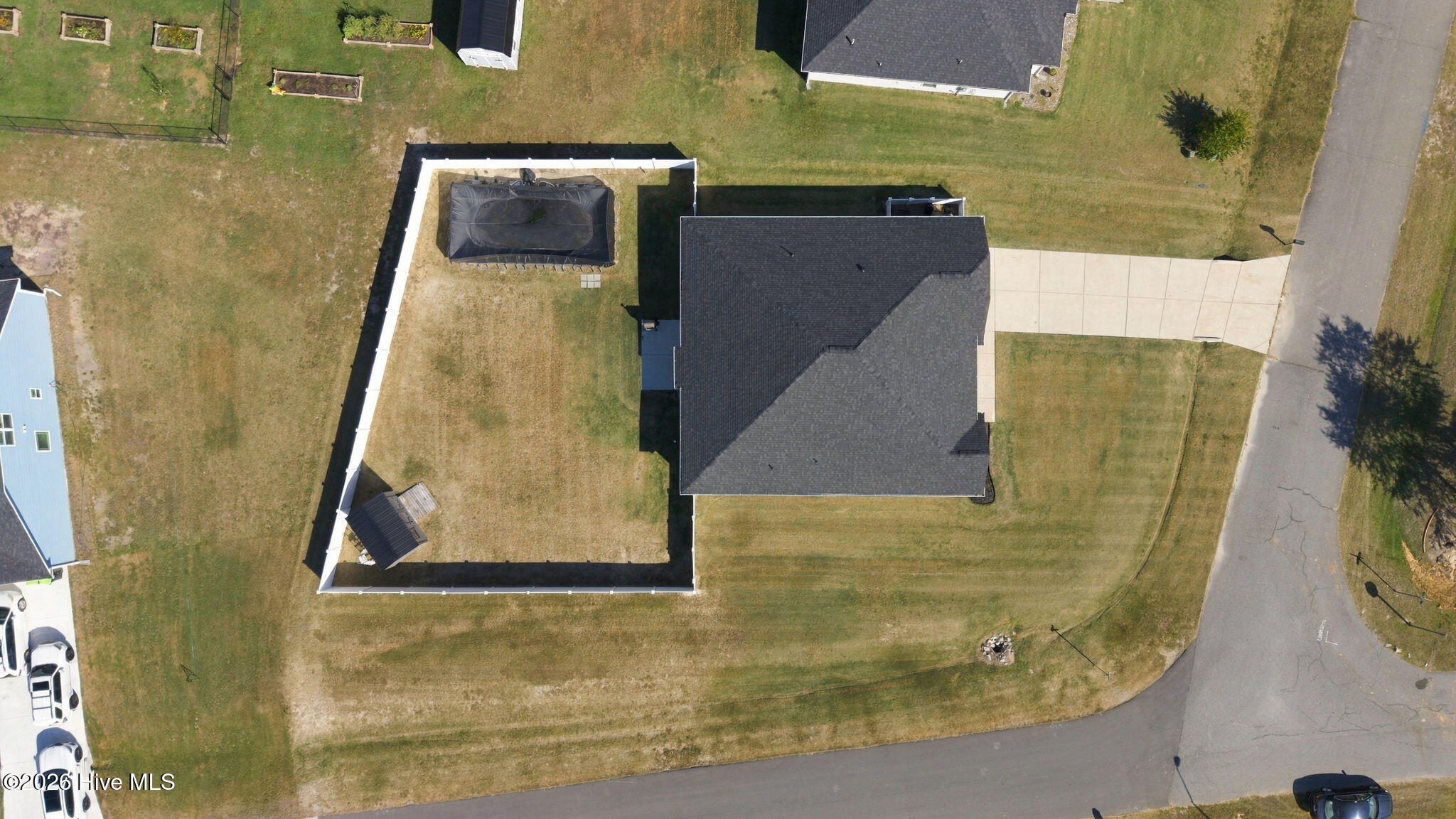 303 Hadley Drive Property Photo 33