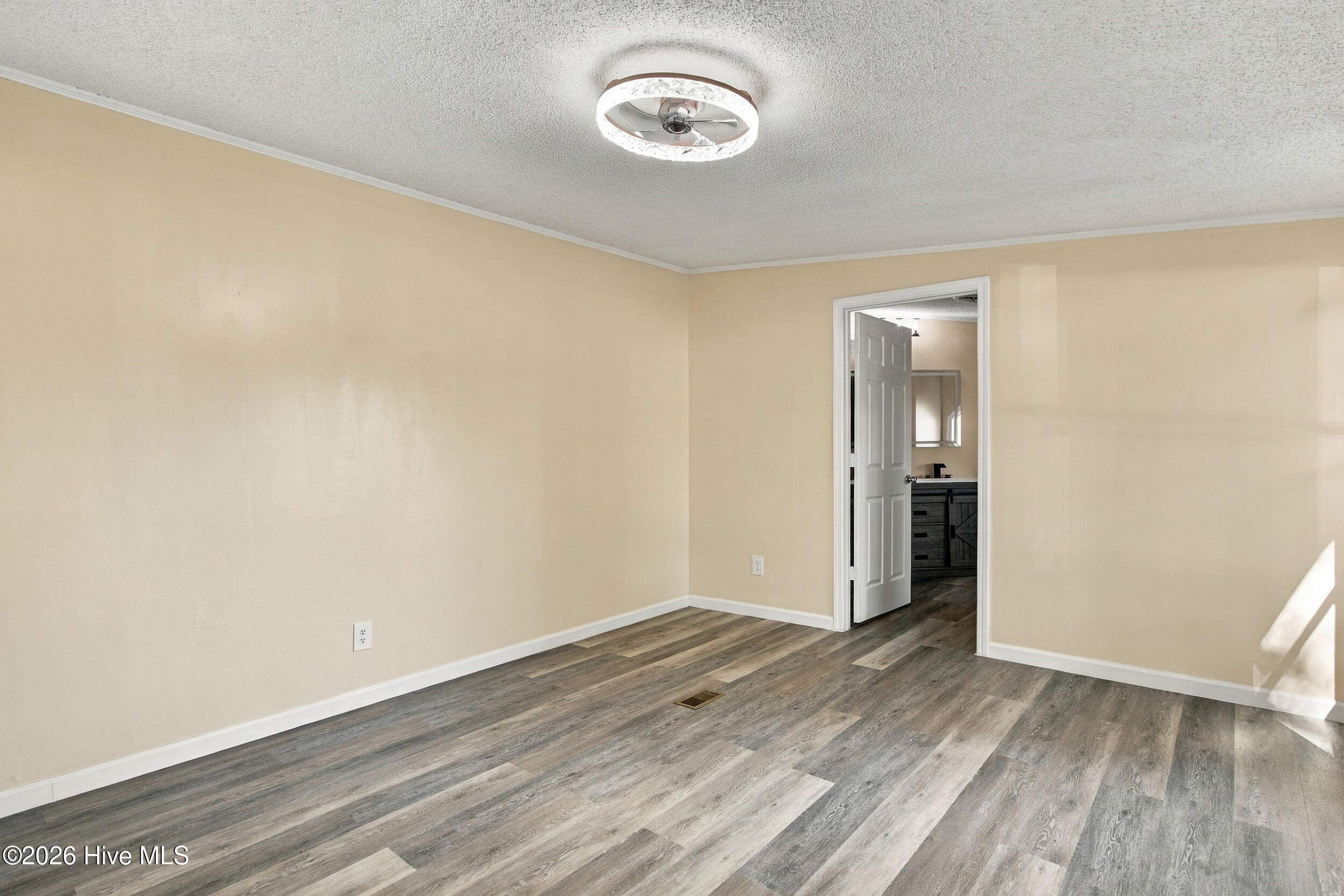 119 S Church Street Property Photo 20