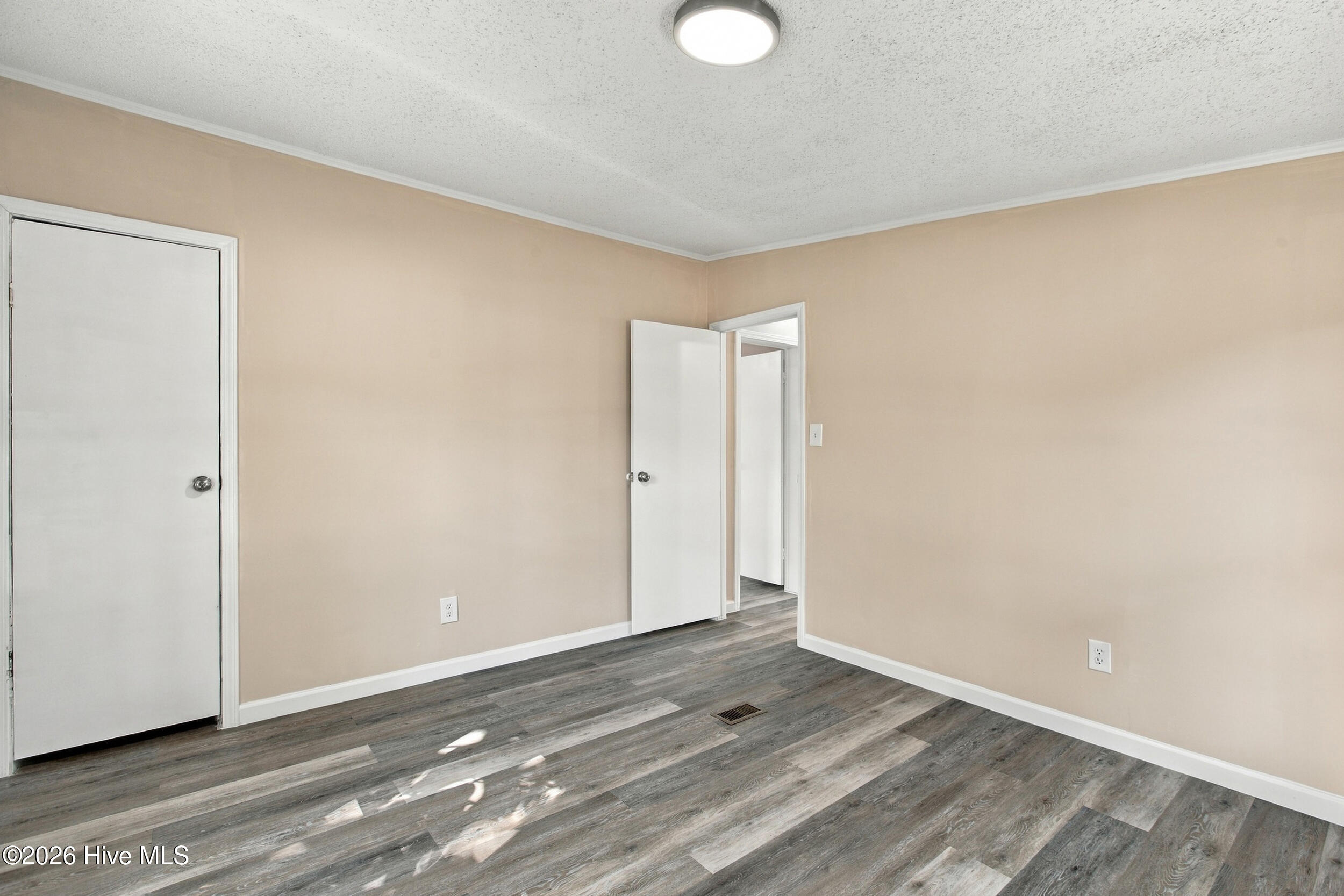 119 S Church Street Property Photo 25