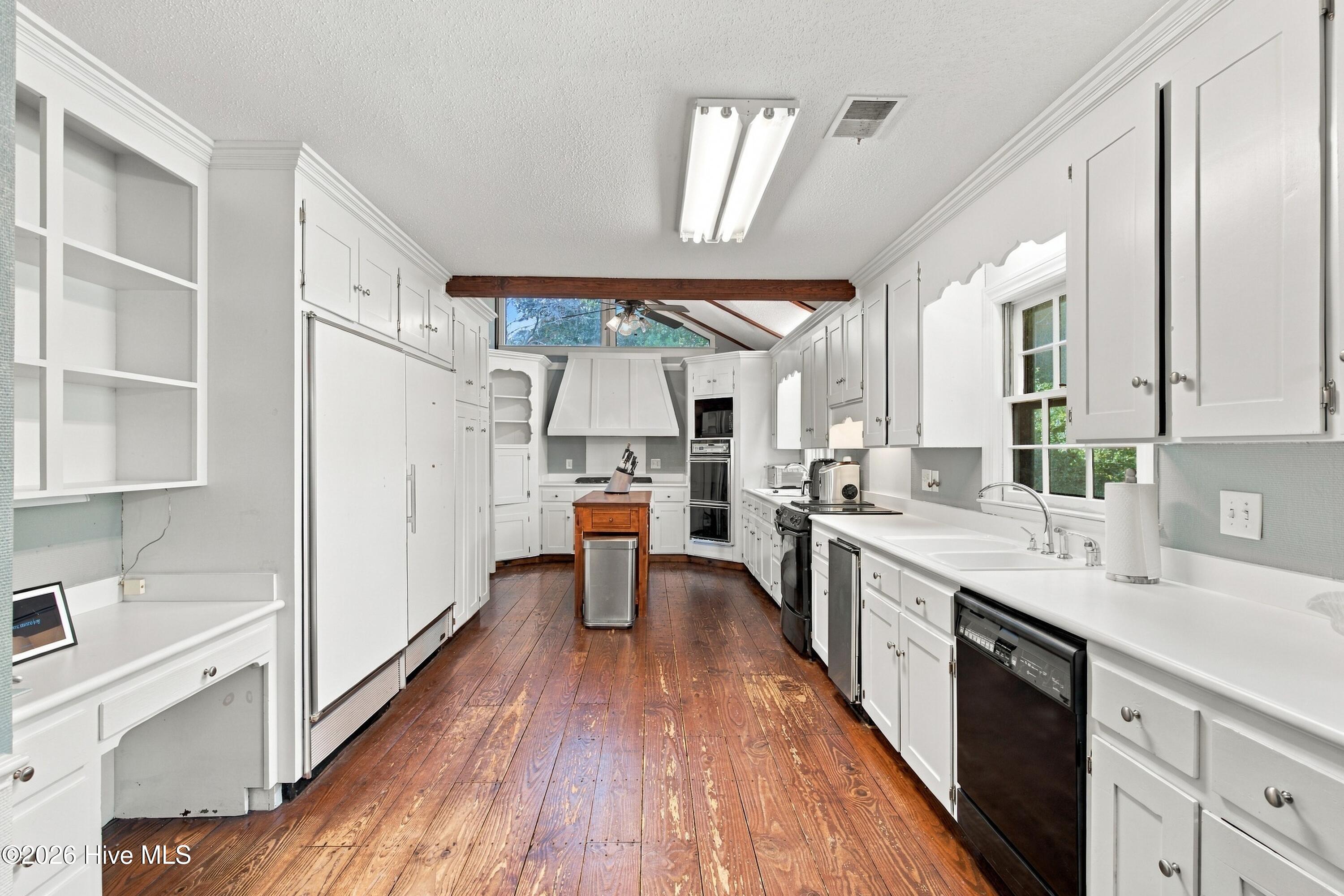 2209 Waverly Drive Property Photo 10