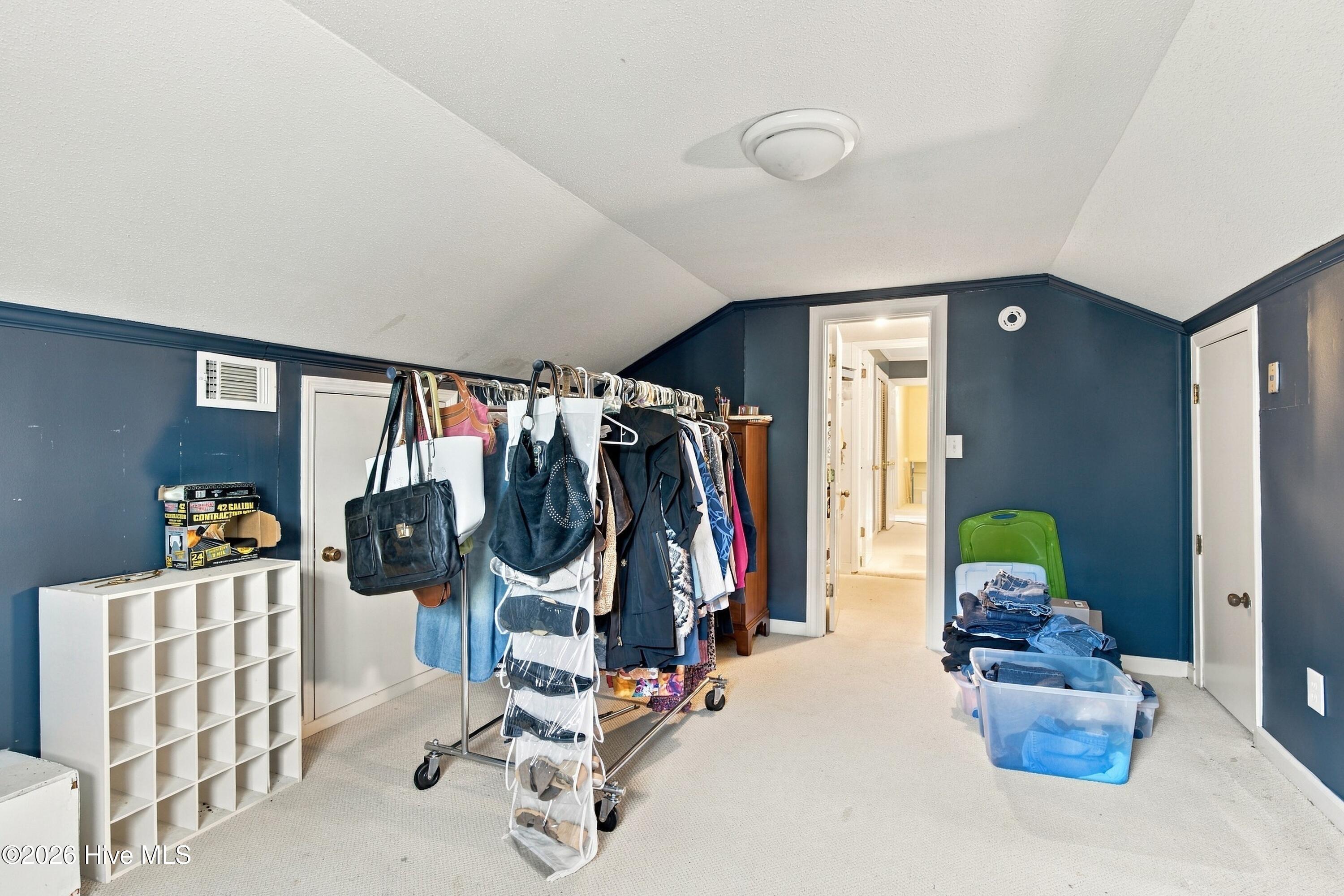 2209 Waverly Drive Property Photo 28