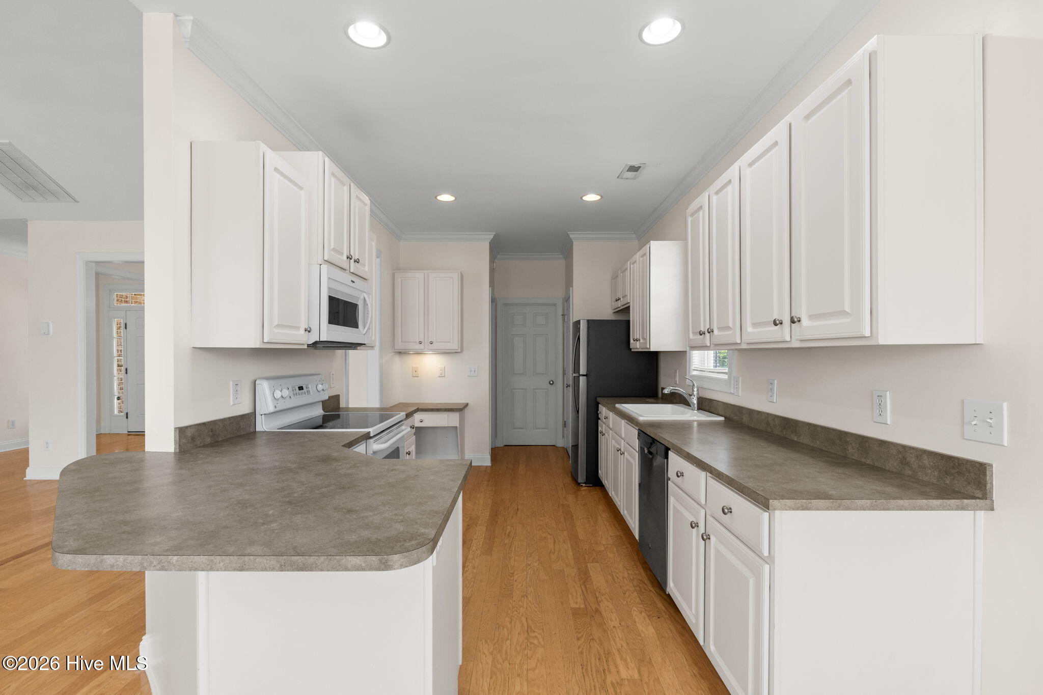 1052 Stonebridge Lane Property Photo 18
