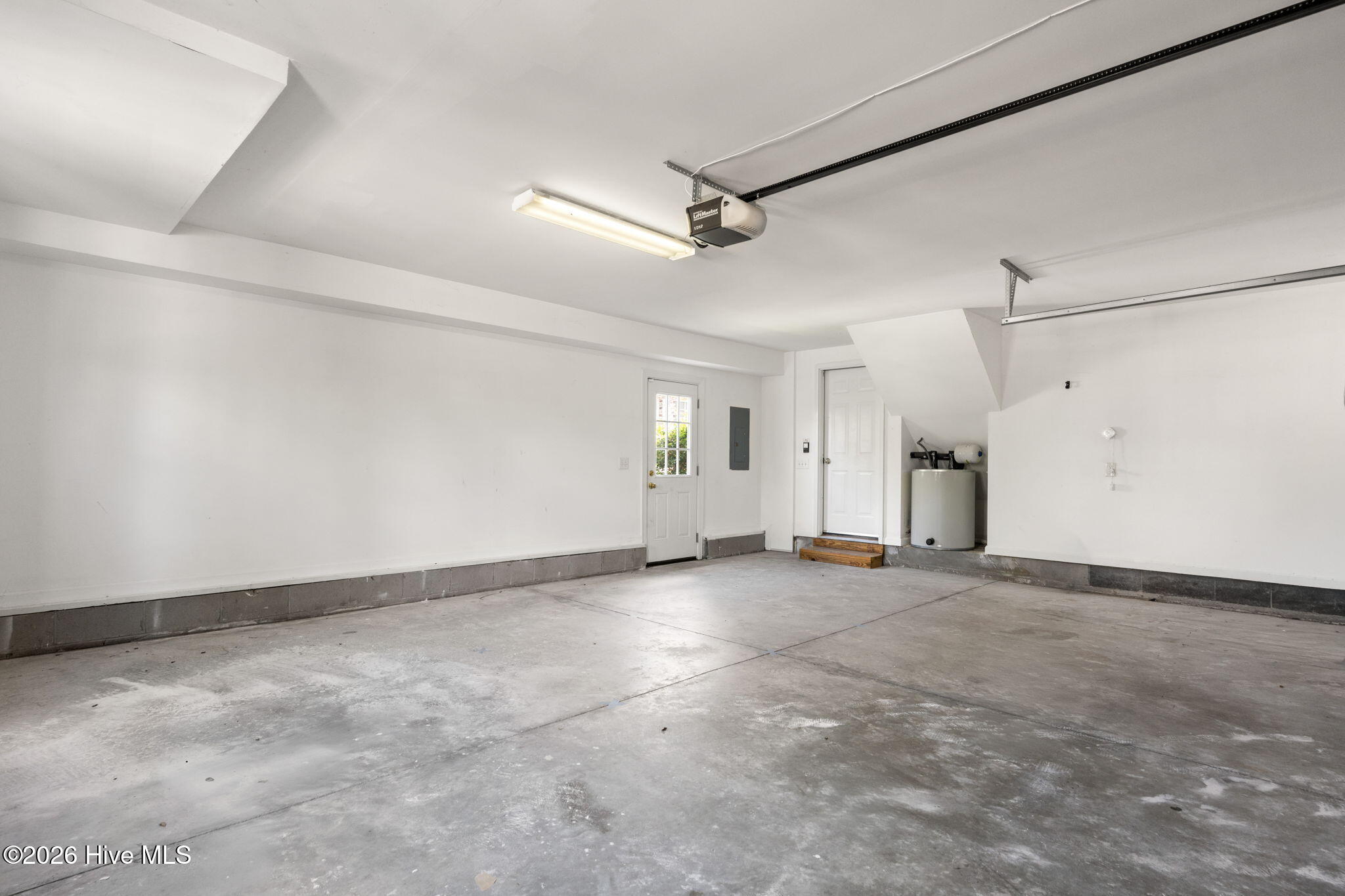 1052 Stonebridge Lane Property Photo 44