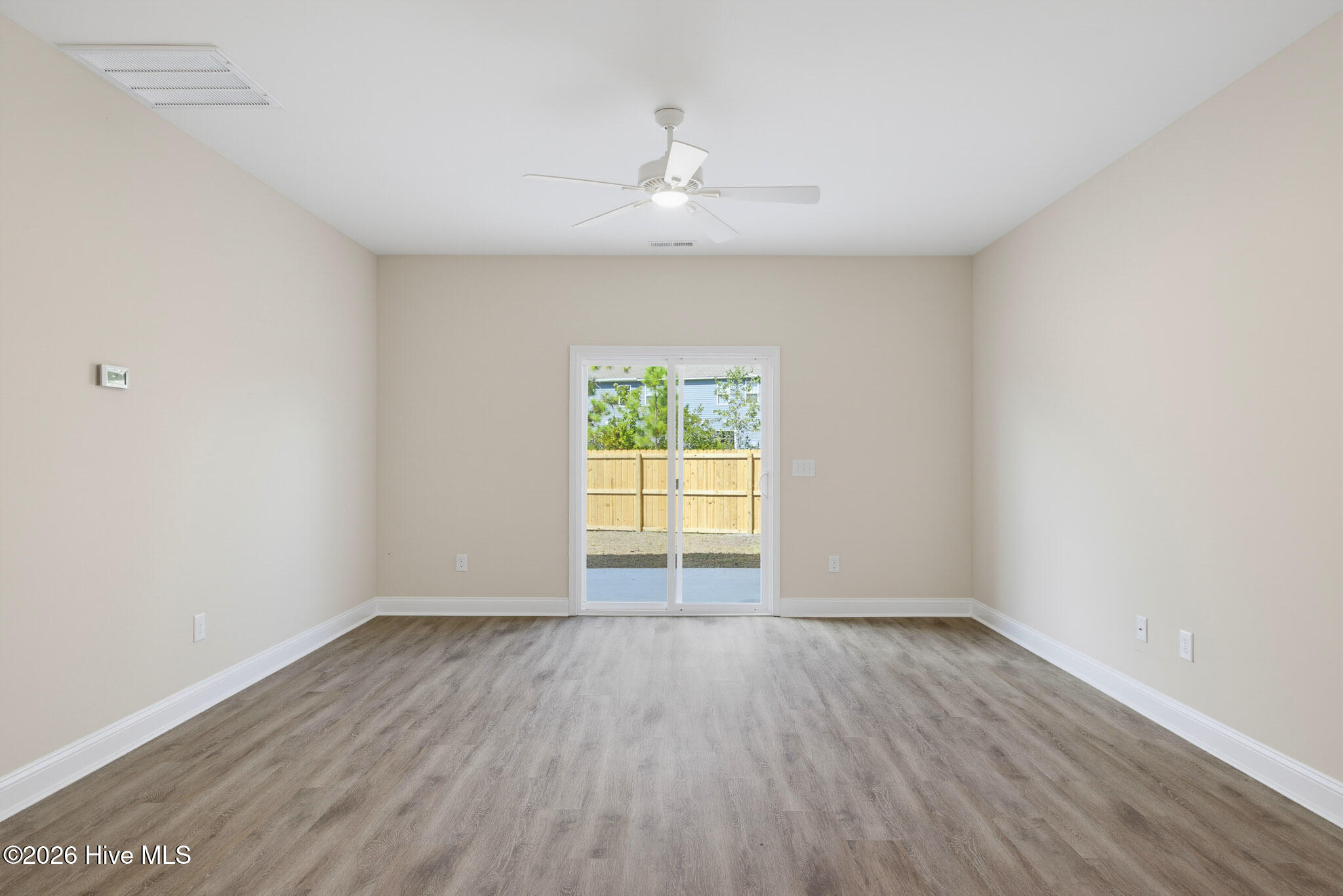 303 Coastal Reef Court Property Photo 10