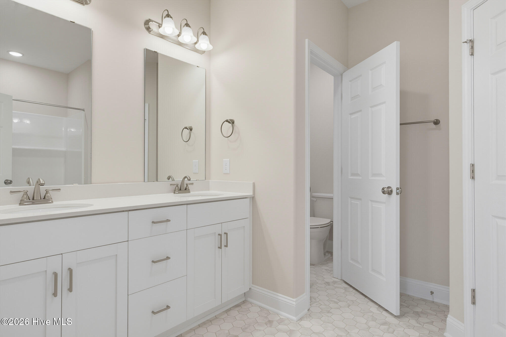 303 Coastal Reef Court Property Photo 14