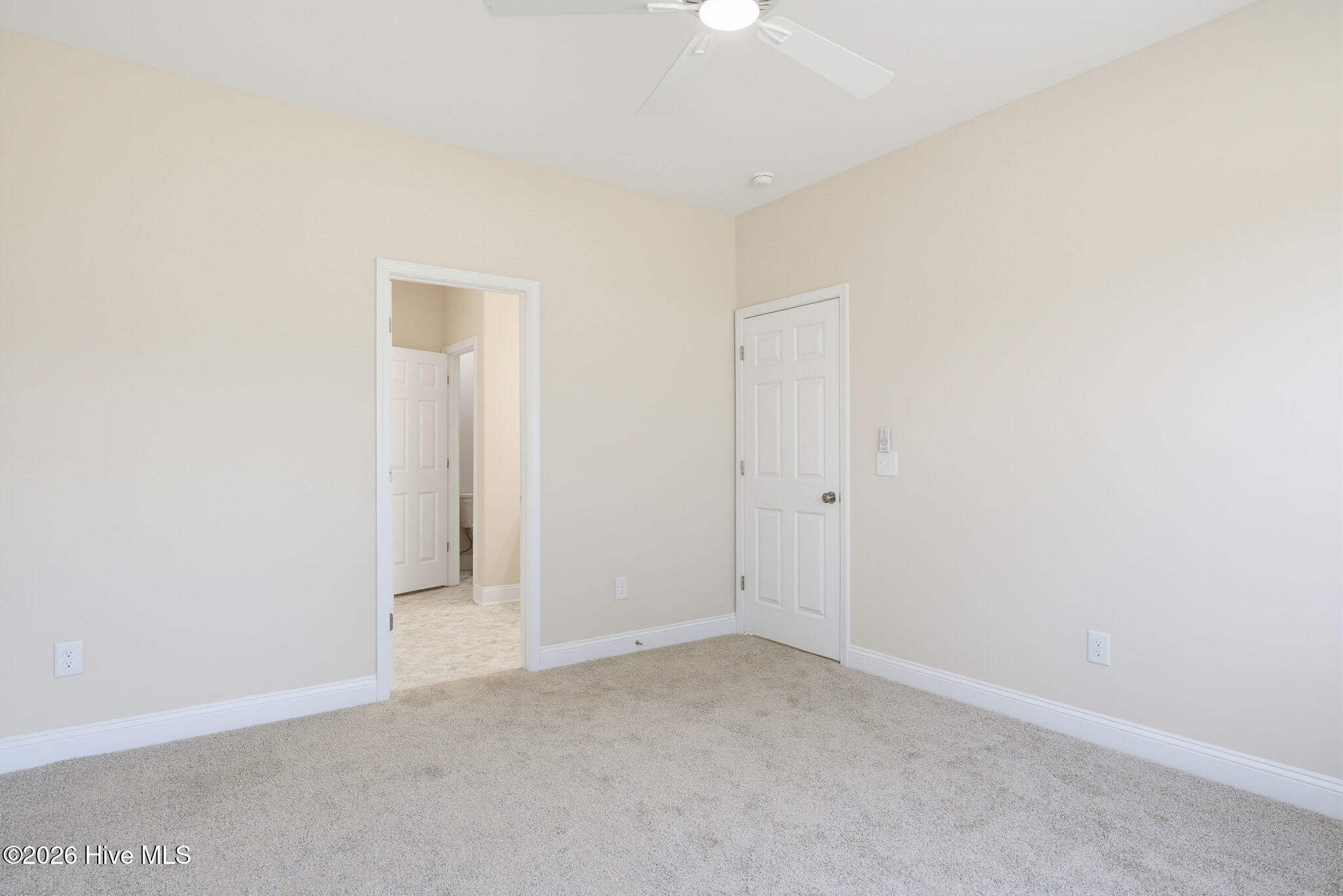 305 Coastal Reef Court Property Photo 15