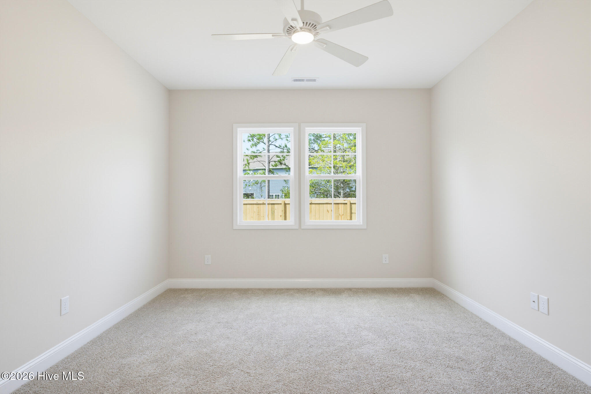 305 Coastal Reef Court Property Photo 16