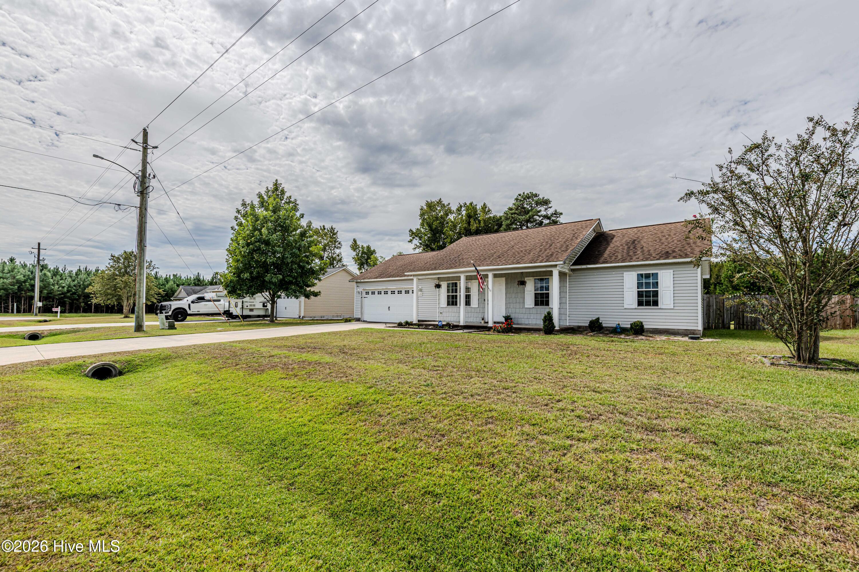 124 Eagle Ridge Drive Property Photo 3
