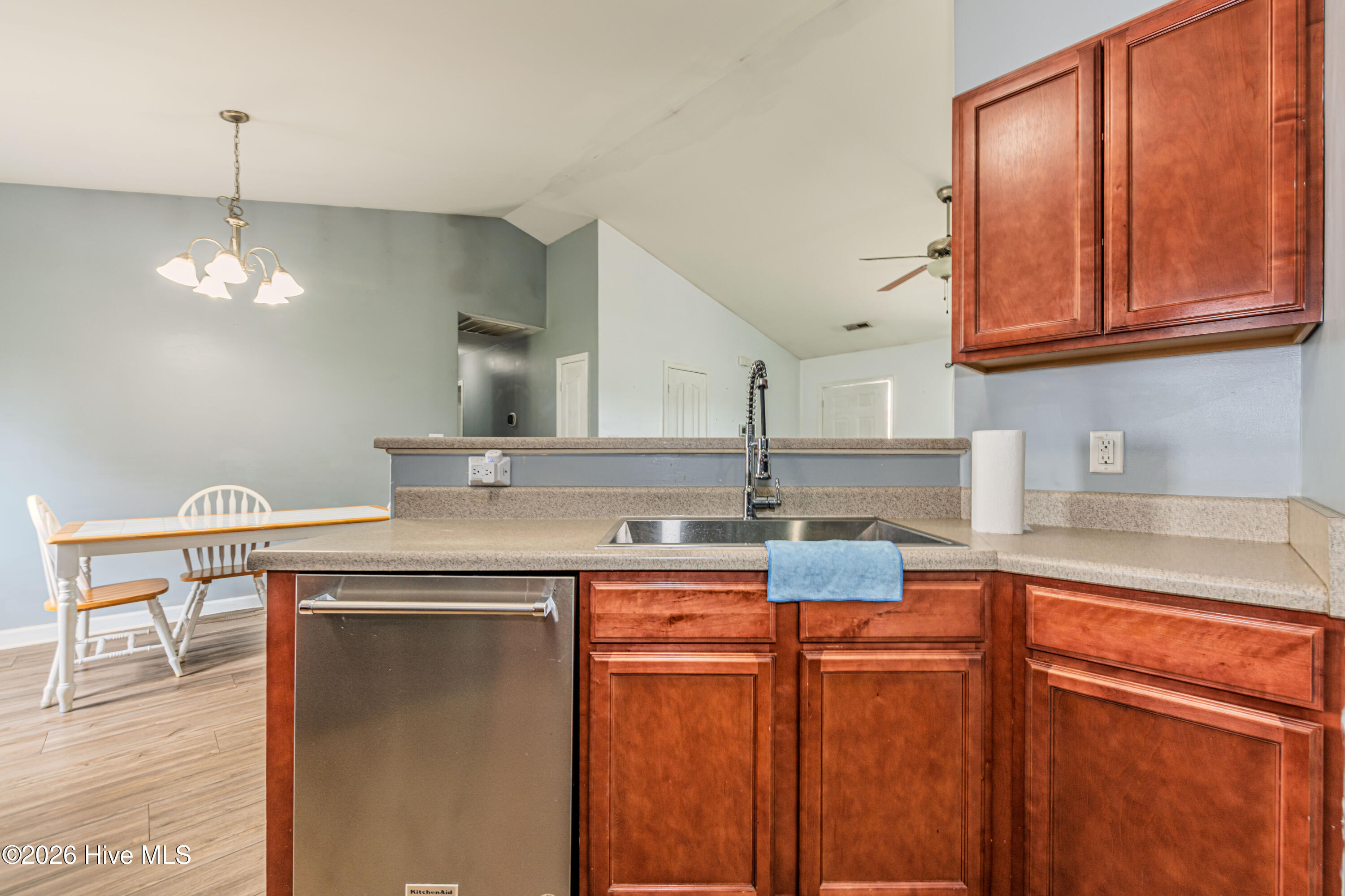 124 Eagle Ridge Drive Property Photo 11