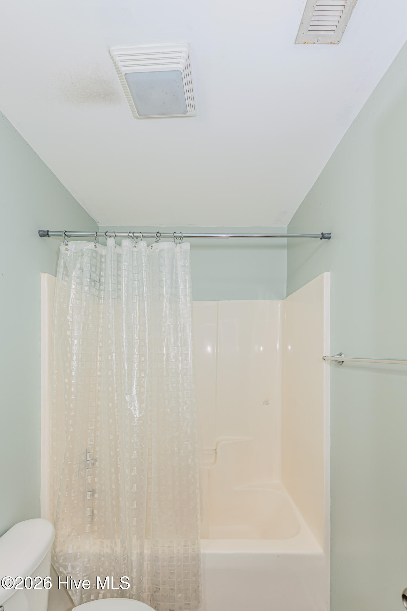 124 Eagle Ridge Drive Property Photo 15