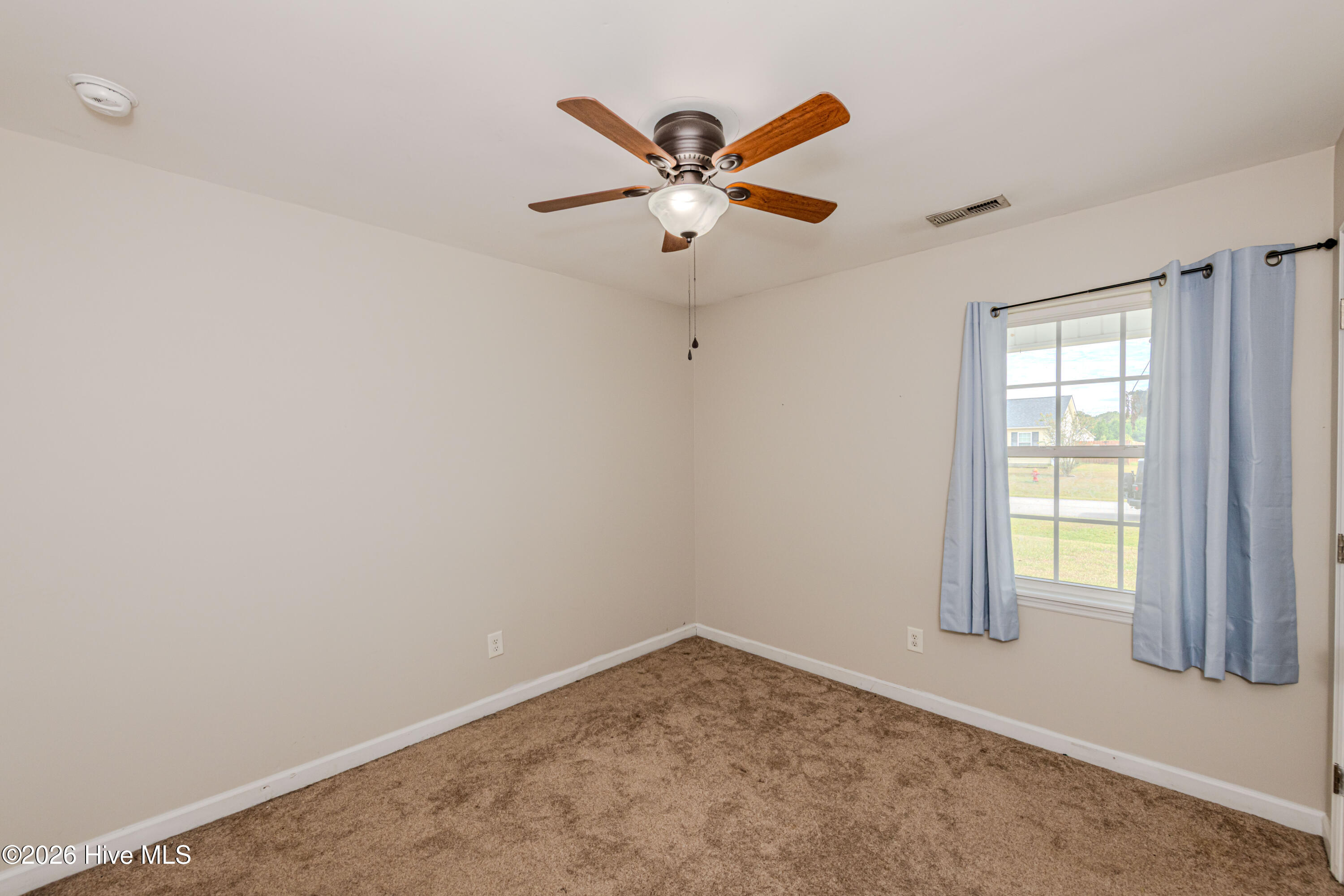124 Eagle Ridge Drive Property Photo 17