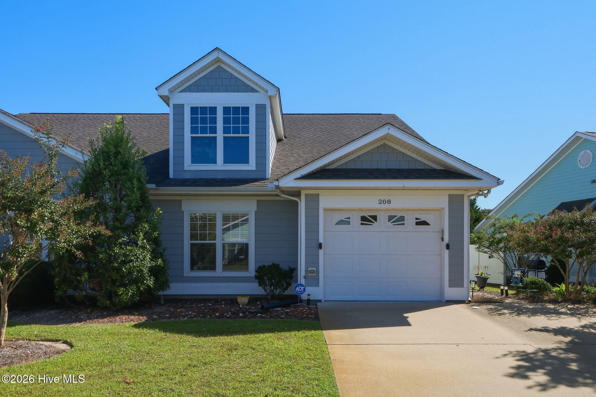 208 Diamond Cove Property Photo 1