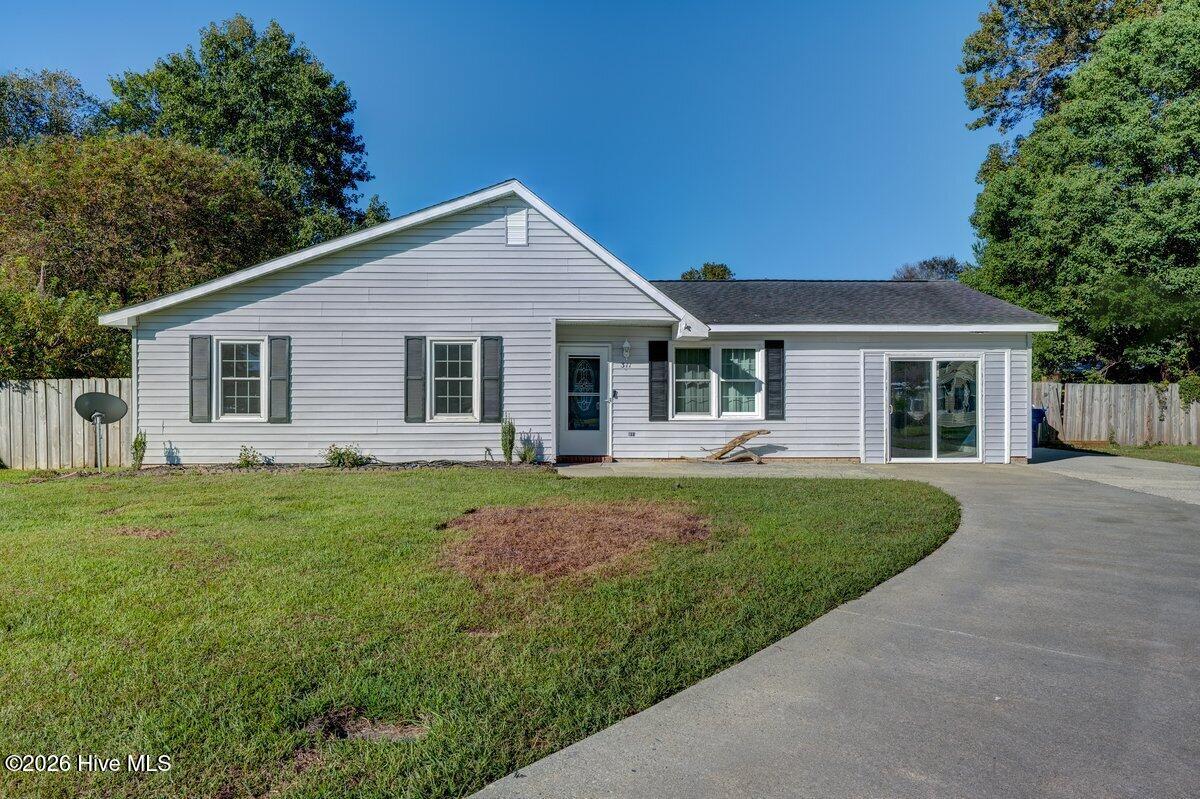 311 Deacon Court Property Photo 1