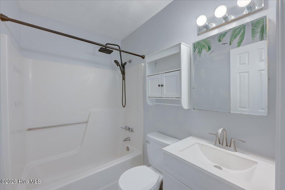 311 Deacon Court Property Photo 21