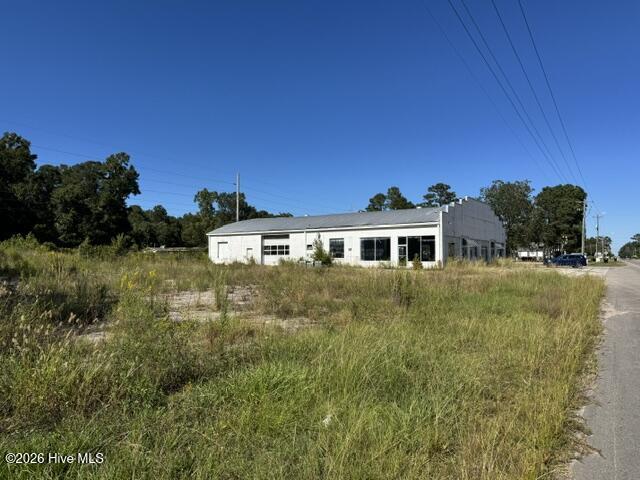 3865 Business 17 E Property Photo 2
