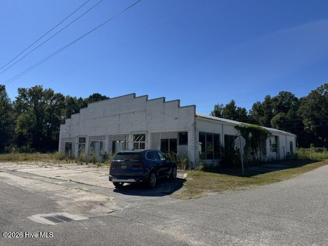 3865 Business 17 E Property Photo 5