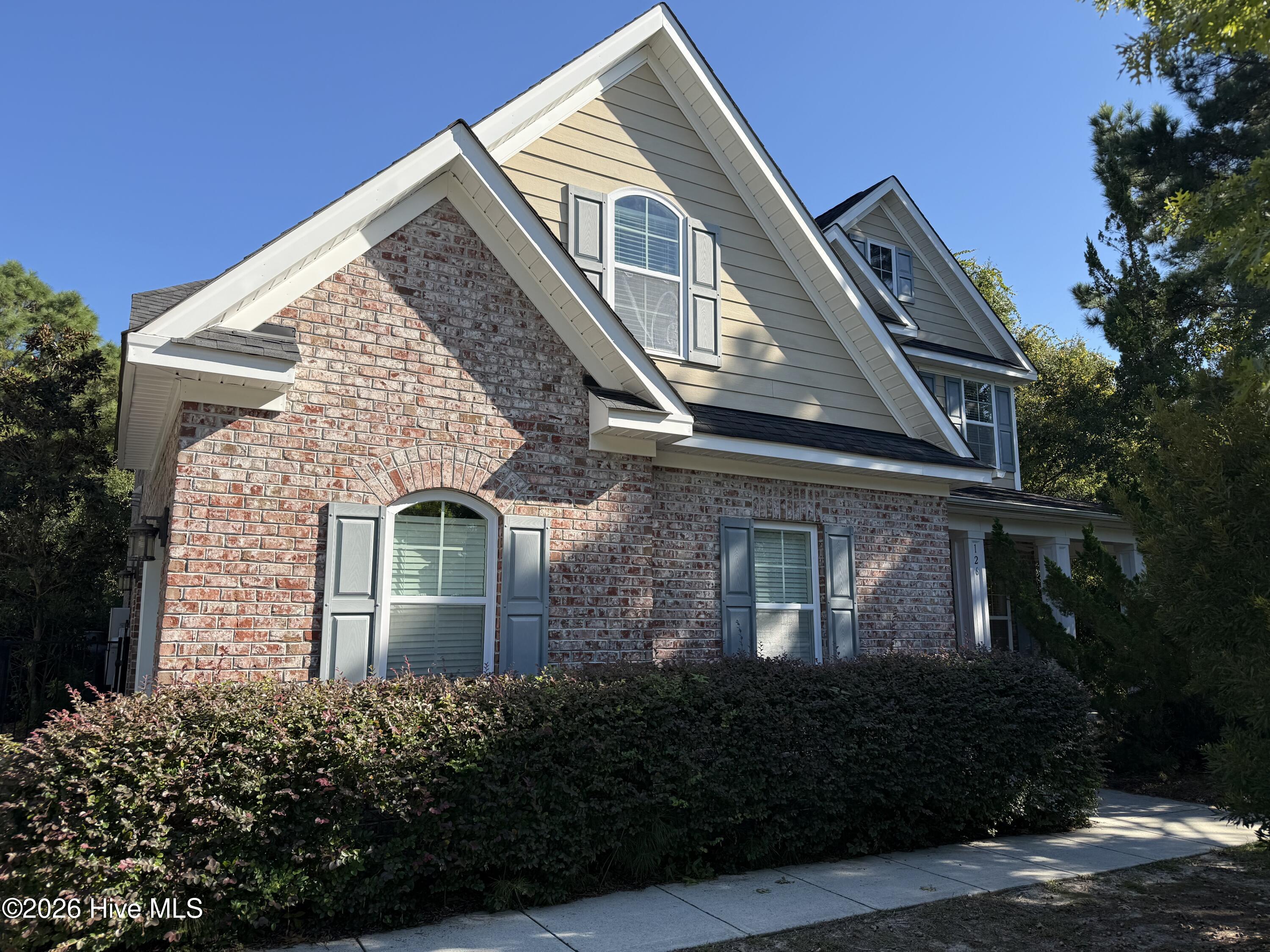 126 Summerset Landing Property Photo 1
