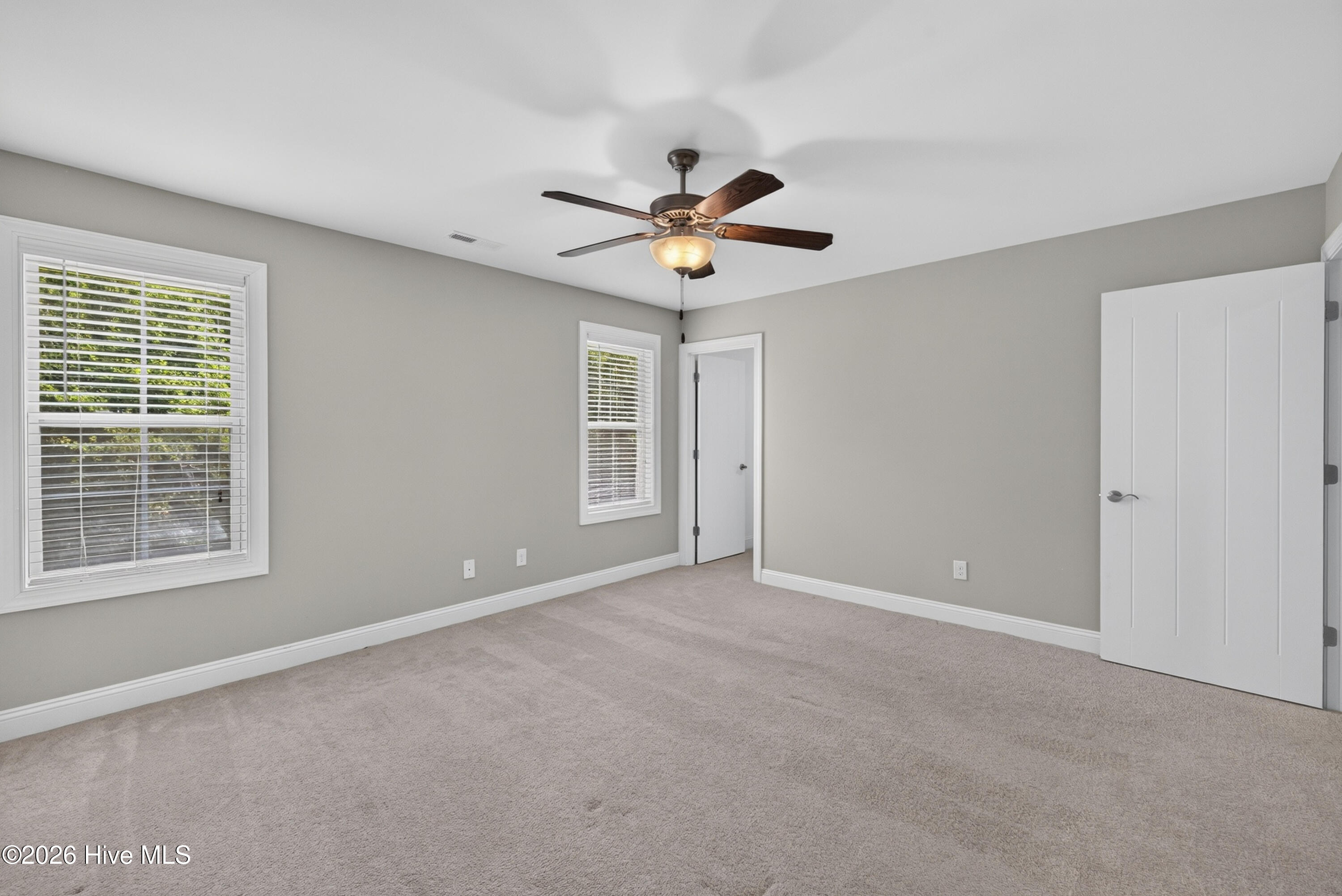 126 Summerset Landing Property Photo 44
