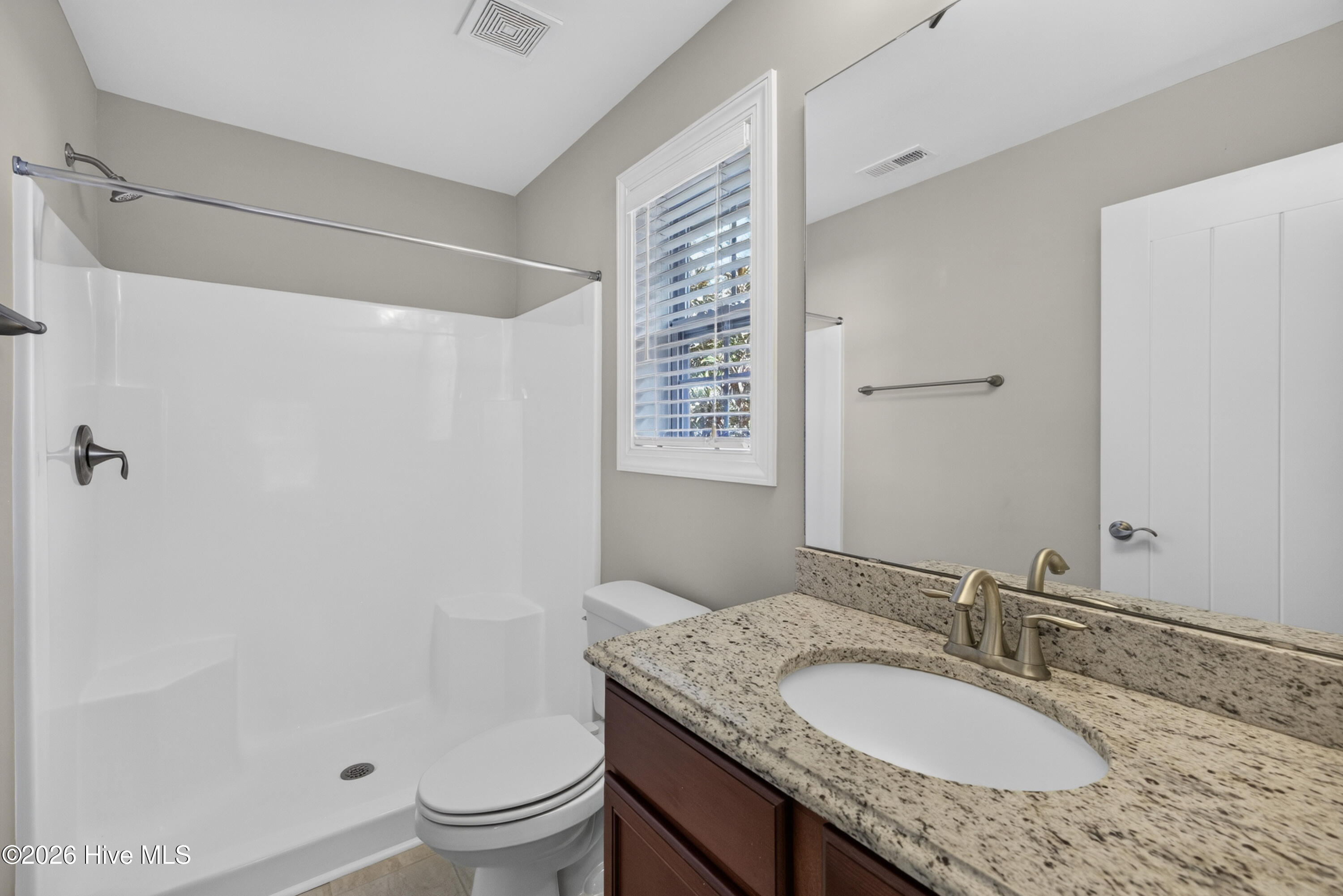 126 Summerset Landing Property Photo 46