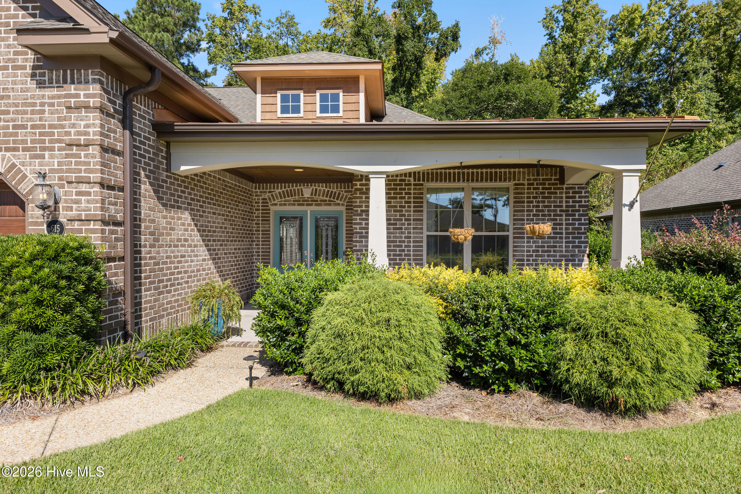 615 Jenoa Drive Property Photo 10