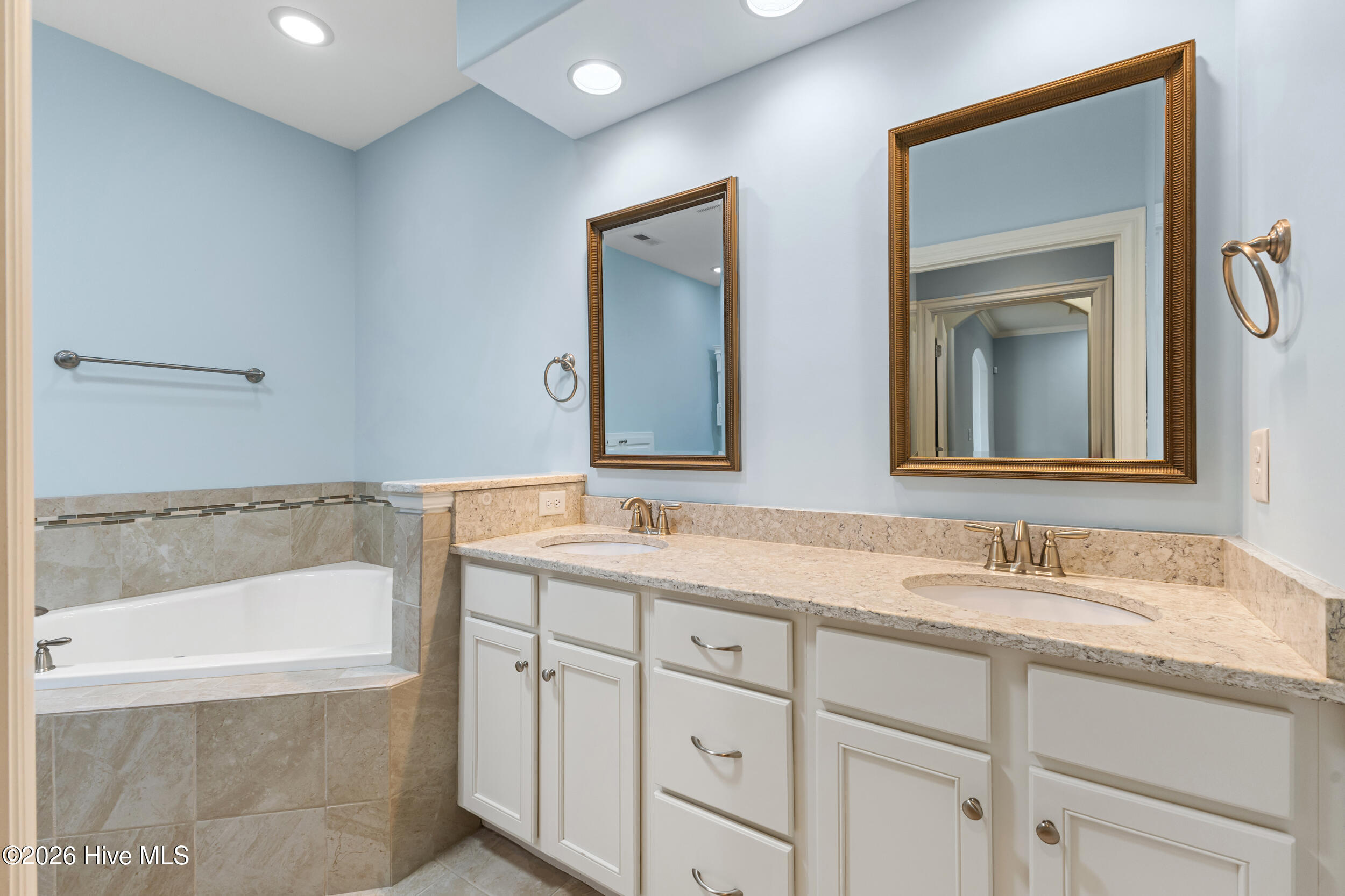615 Jenoa Drive Property Photo 29