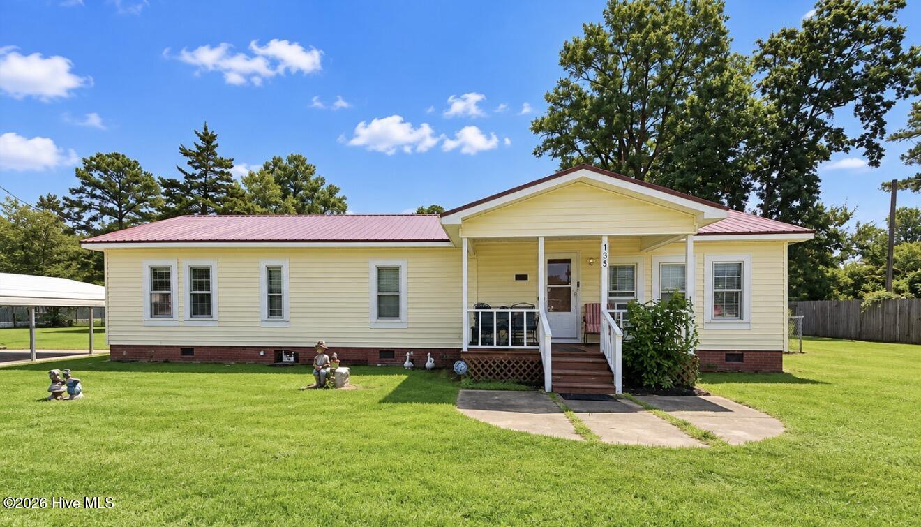 135 Larry Avenue Property Photo 1