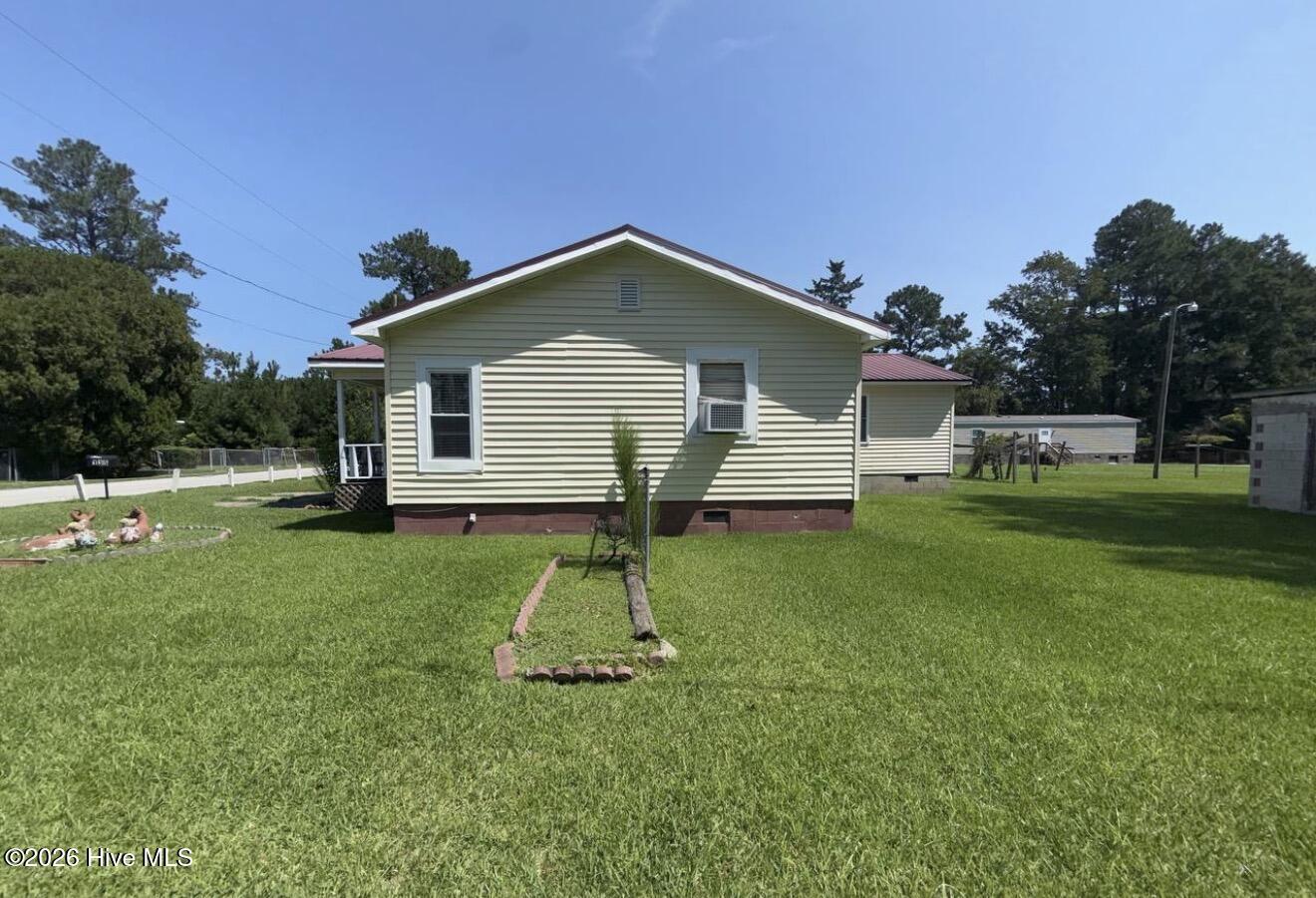 135 Larry Avenue Property Photo 2