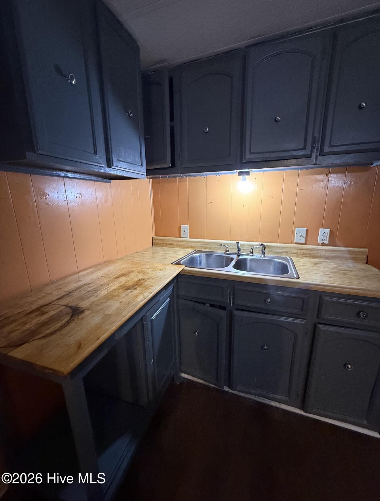 135 Larry Avenue Property Photo 4