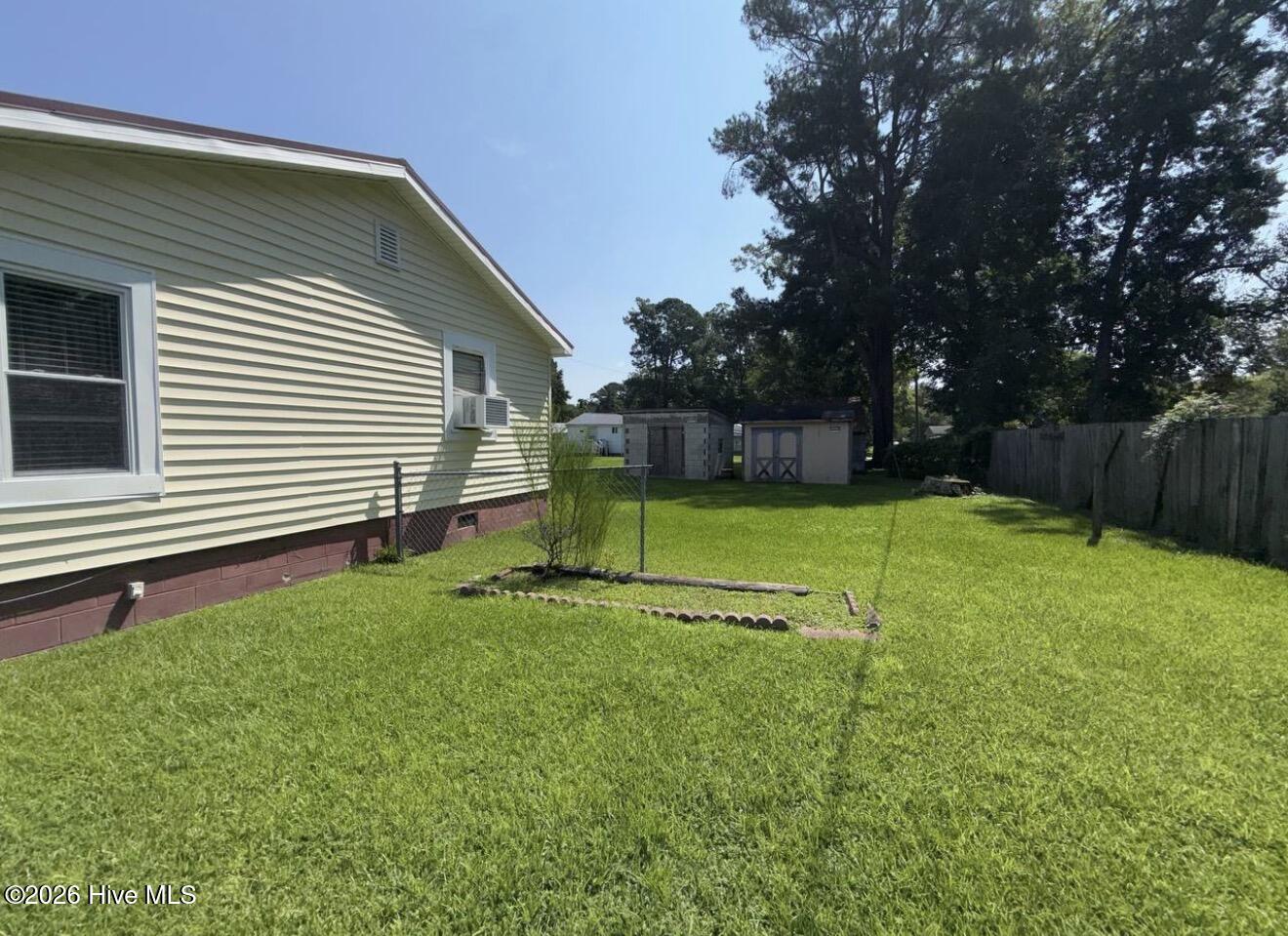 135 Larry Avenue Property Photo 8