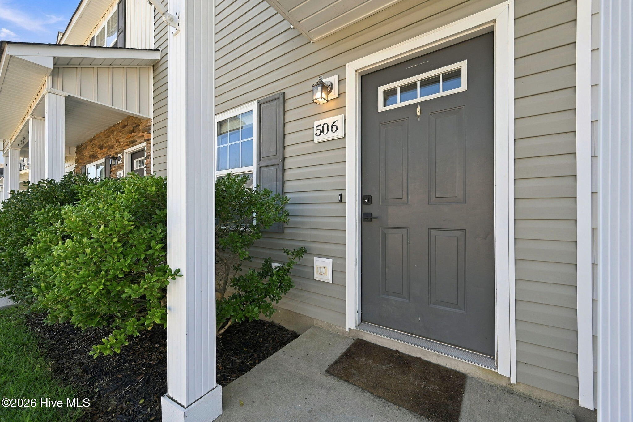 506 Oyster Rock Lane Property Photo 9