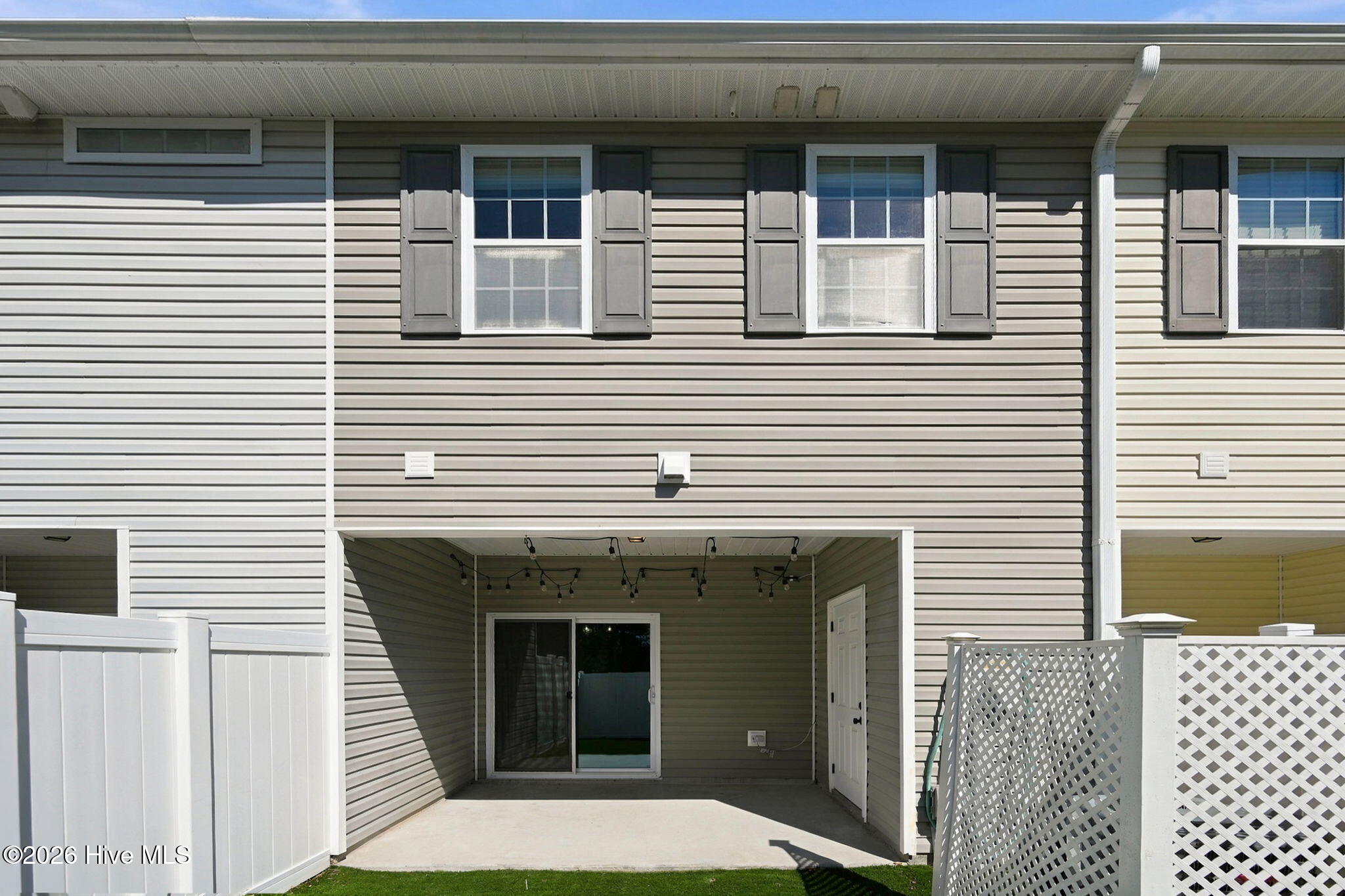 506 Oyster Rock Lane Property Photo 12
